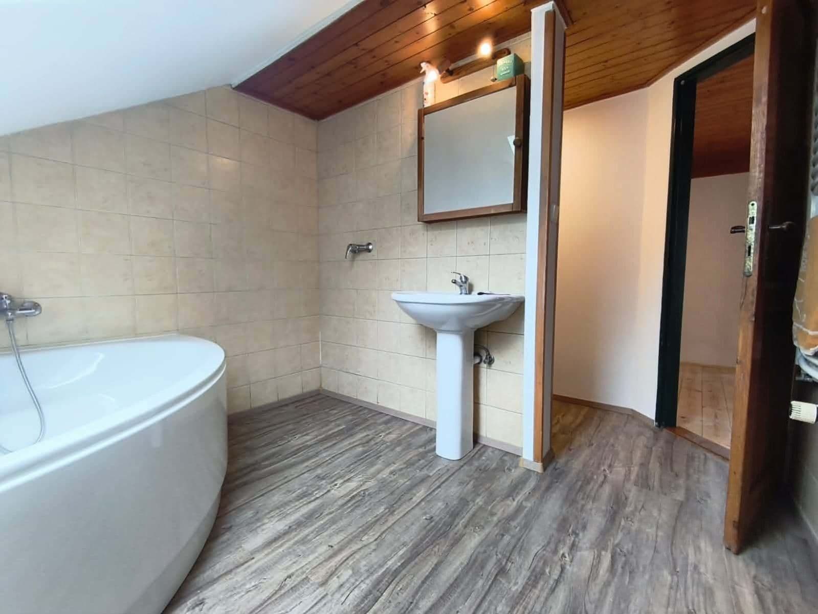 1 bedroom with open-plan kitchen flat for sale, 97 m², třída Legií, Kralupy nad Vltavou, Středočeský Region 1 bedroom with open-plan kitchen flat for sale, 97 m², třída Legií, Kralupy nad Vltavou, Středočeský Region
