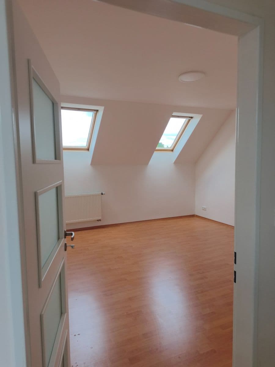 3 bedroom with open-plan kitchen flat to rent, 106 m², Boleslavská, Sobotka, Královéhradecký Region 3 bedroom with open-plan kitchen flat to rent, 106 m², Boleslavská, Sobotka, Královéhradecký Region