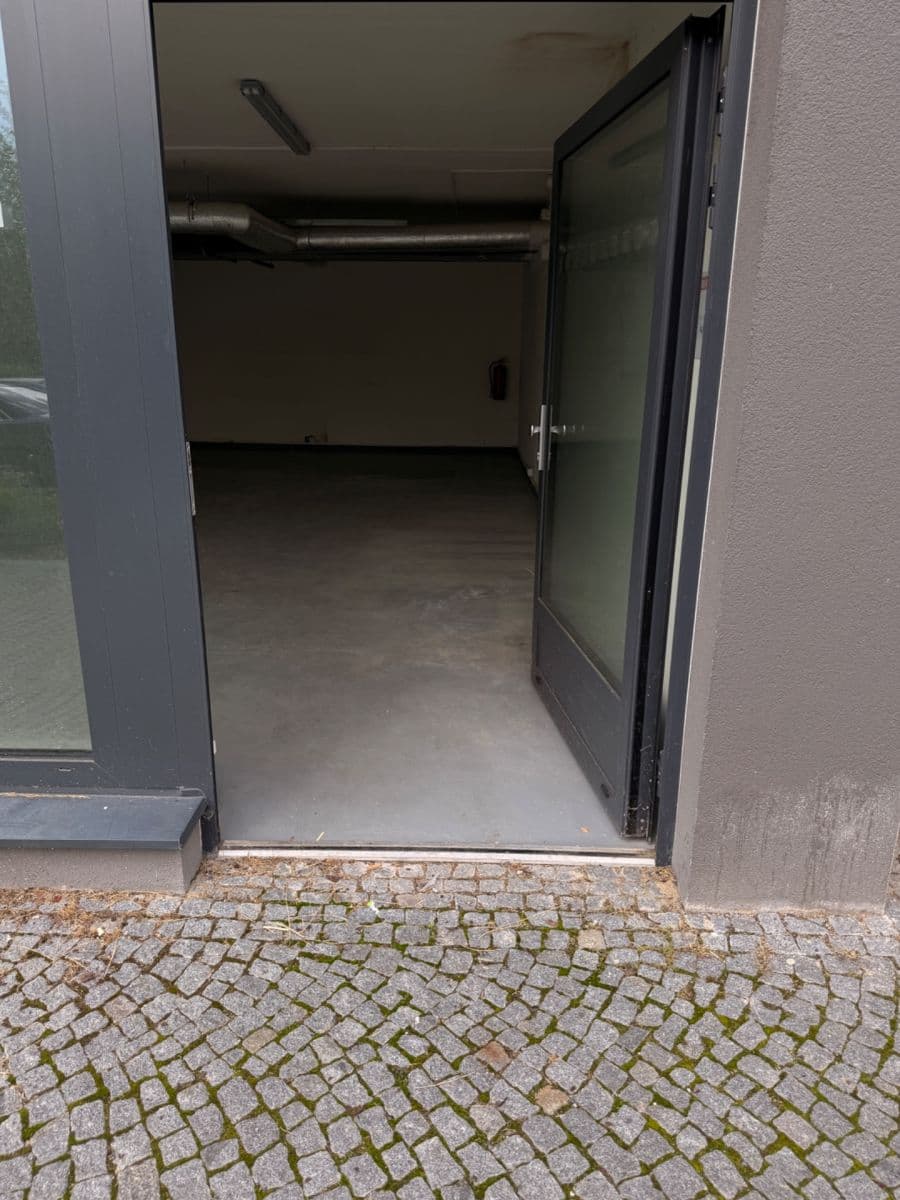 non-residential property to rent, 50 m², Blahoslavova, Prague, Prague non-residential property to rent, 50 m², Blahoslavova, Prague, Prague