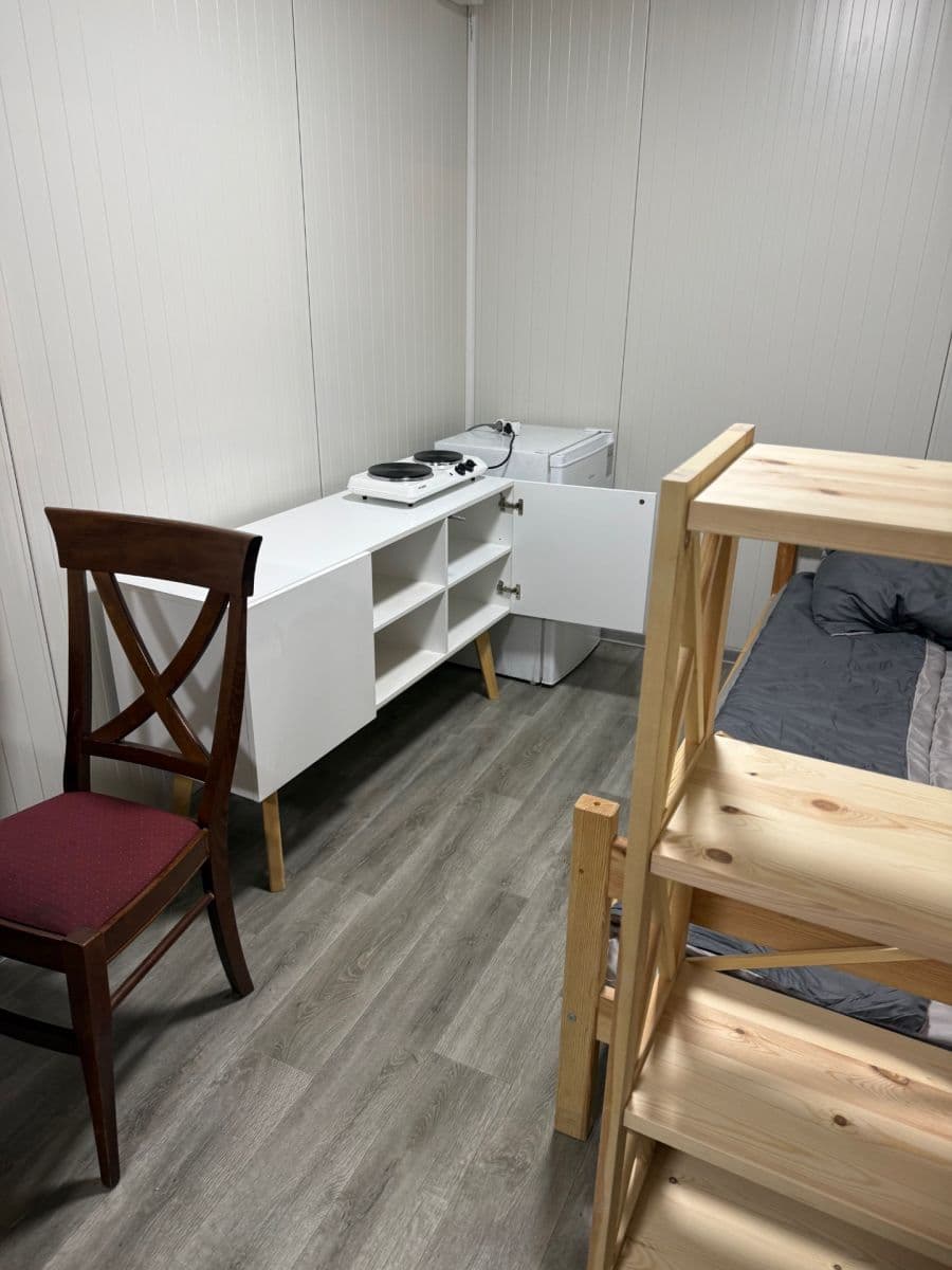 Small studio flat to rent, 15 m², U Elektry, Prague, Prague Small studio flat to rent, 15 m², U Elektry, Prague, Prague