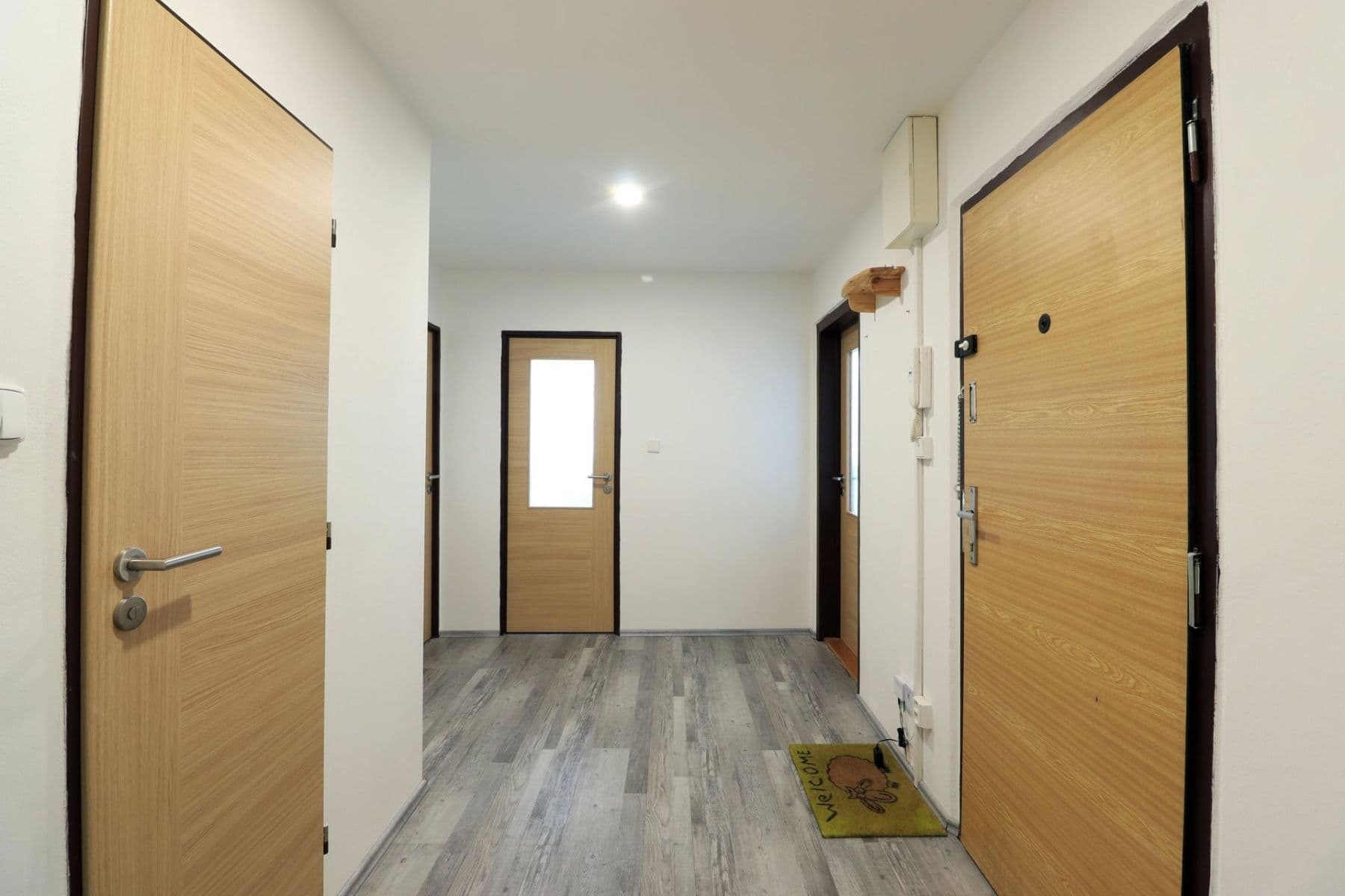 2 bedroom with open-plan kitchen flat to rent, 66 m², Petýrkova, Prague, Prague 2 bedroom with open-plan kitchen flat to rent, 66 m², Petýrkova, Prague, Prague