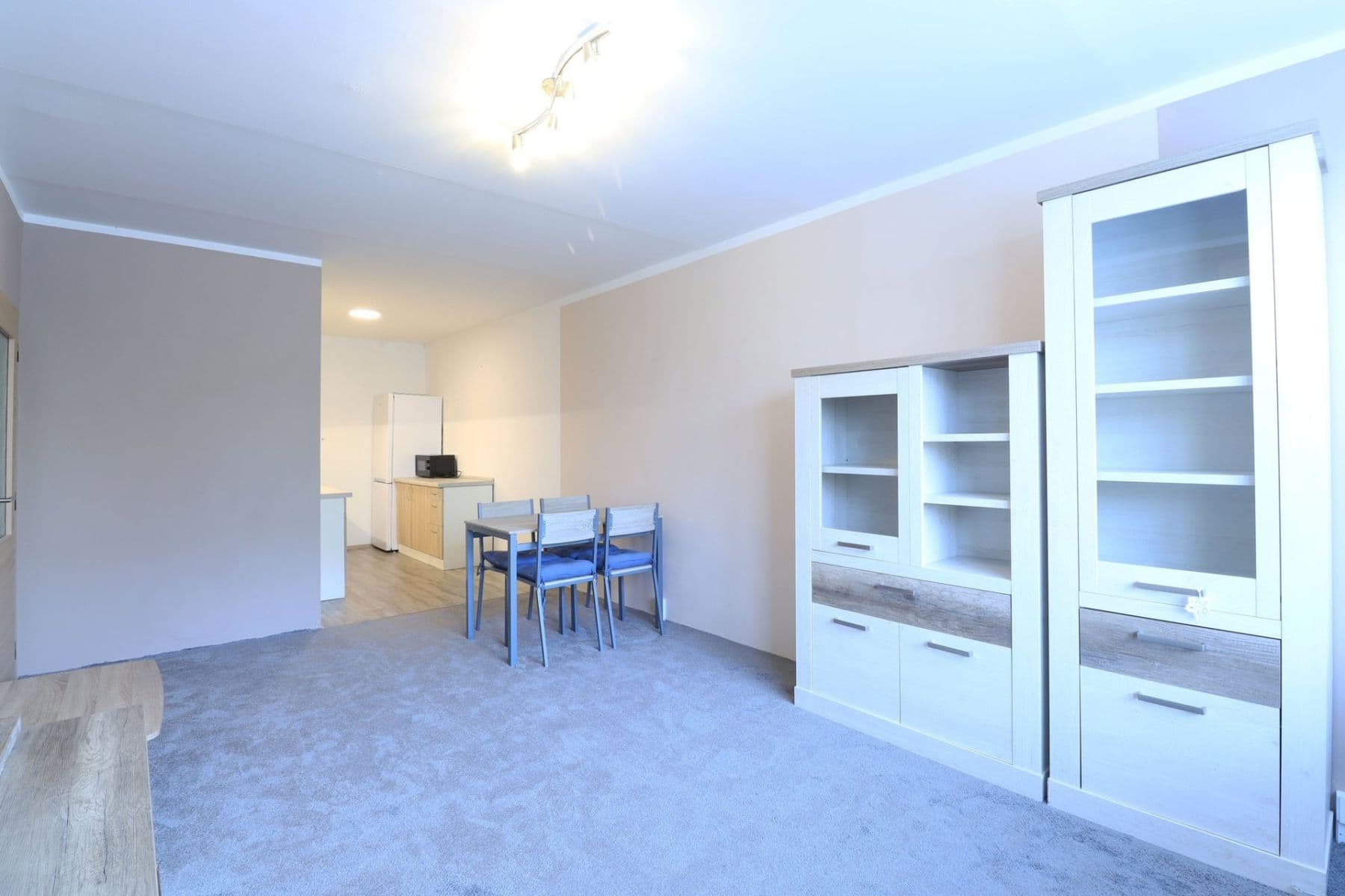 2 bedroom with open-plan kitchen flat to rent, 66 m², Petýrkova, Prague, Prague 2 bedroom with open-plan kitchen flat to rent, 66 m², Petýrkova, Prague, Prague
