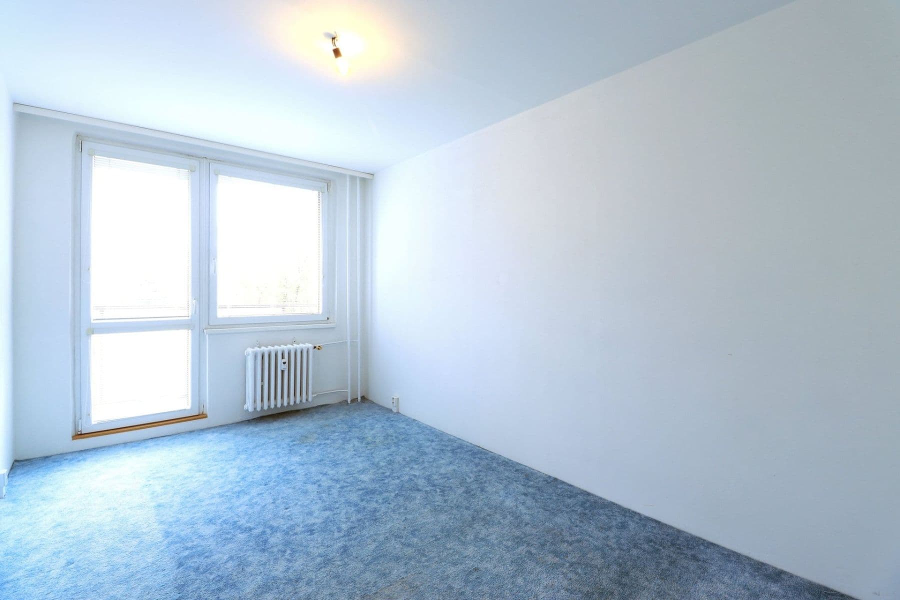2 bedroom with open-plan kitchen flat to rent, 66 m², Petýrkova, Prague, Prague 2 bedroom with open-plan kitchen flat to rent, 66 m², Petýrkova, Prague, Prague