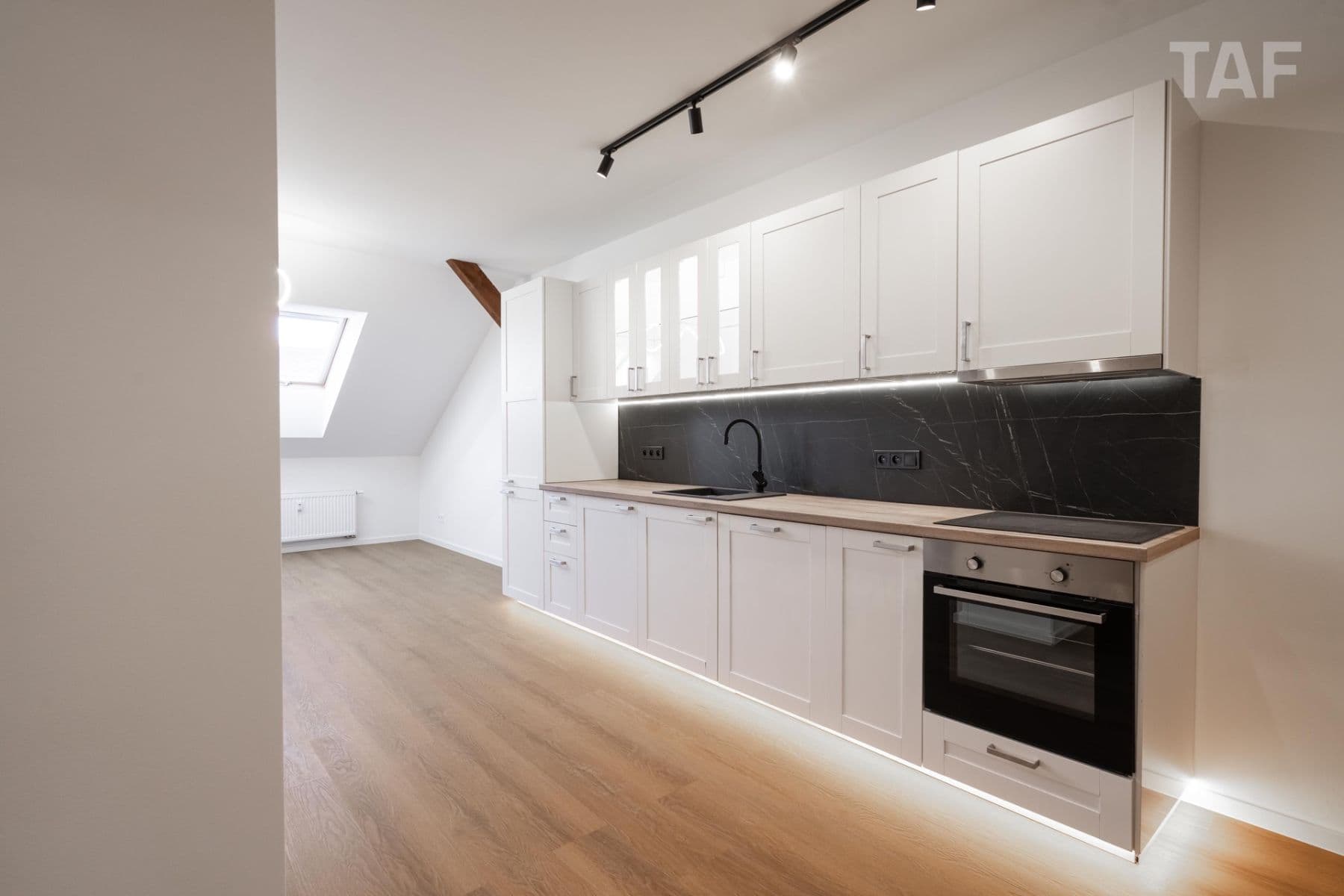 2 bedroom with open-plan kitchen flat for sale, 81 m², Plzeňská, Prague, Prague 2 bedroom with open-plan kitchen flat for sale, 81 m², Plzeňská, Prague, Prague
