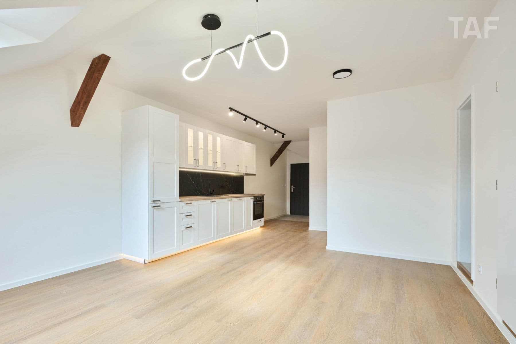 2 bedroom with open-plan kitchen flat for sale, 81 m², Plzeňská, Prague, Prague 2 bedroom with open-plan kitchen flat for sale, 81 m², Plzeňská, Prague, Prague