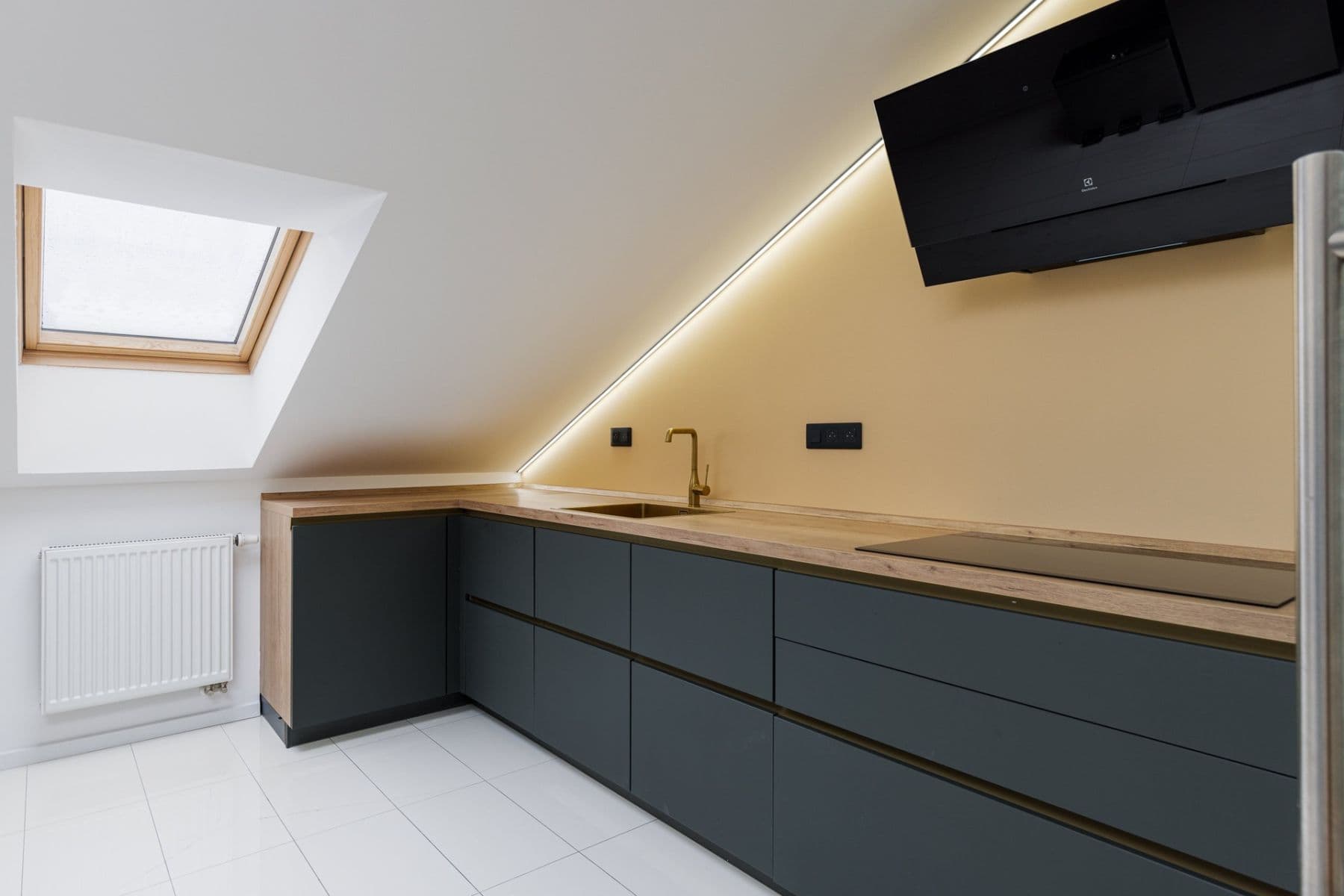 2 bedroom with open-plan kitchen flat to rent, 63 m², Na Popelce, Prague, Prague 2 bedroom with open-plan kitchen flat to rent, 63 m², Na Popelce, Prague, Prague