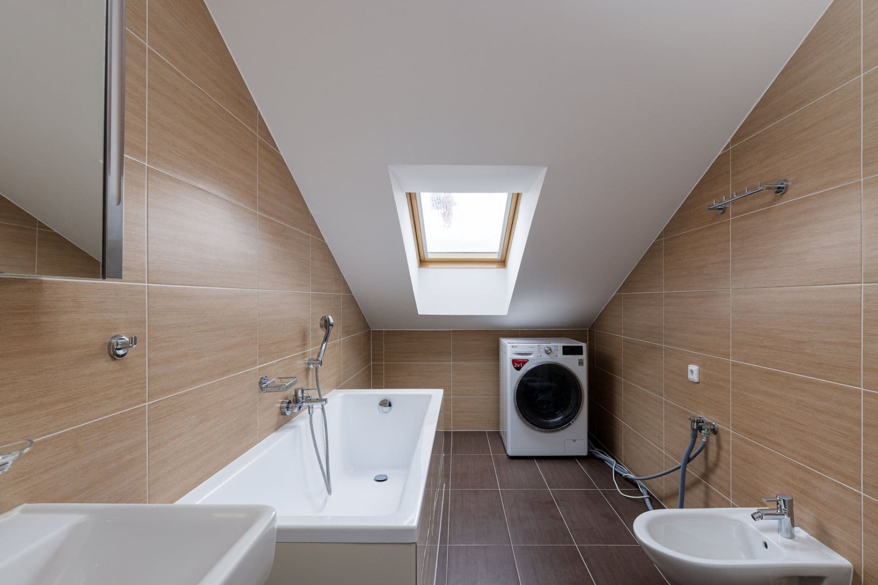 2 bedroom with open-plan kitchen flat to rent, 63 m², Na Popelce, Prague, Prague 2 bedroom with open-plan kitchen flat to rent, 63 m², Na Popelce, Prague, Prague