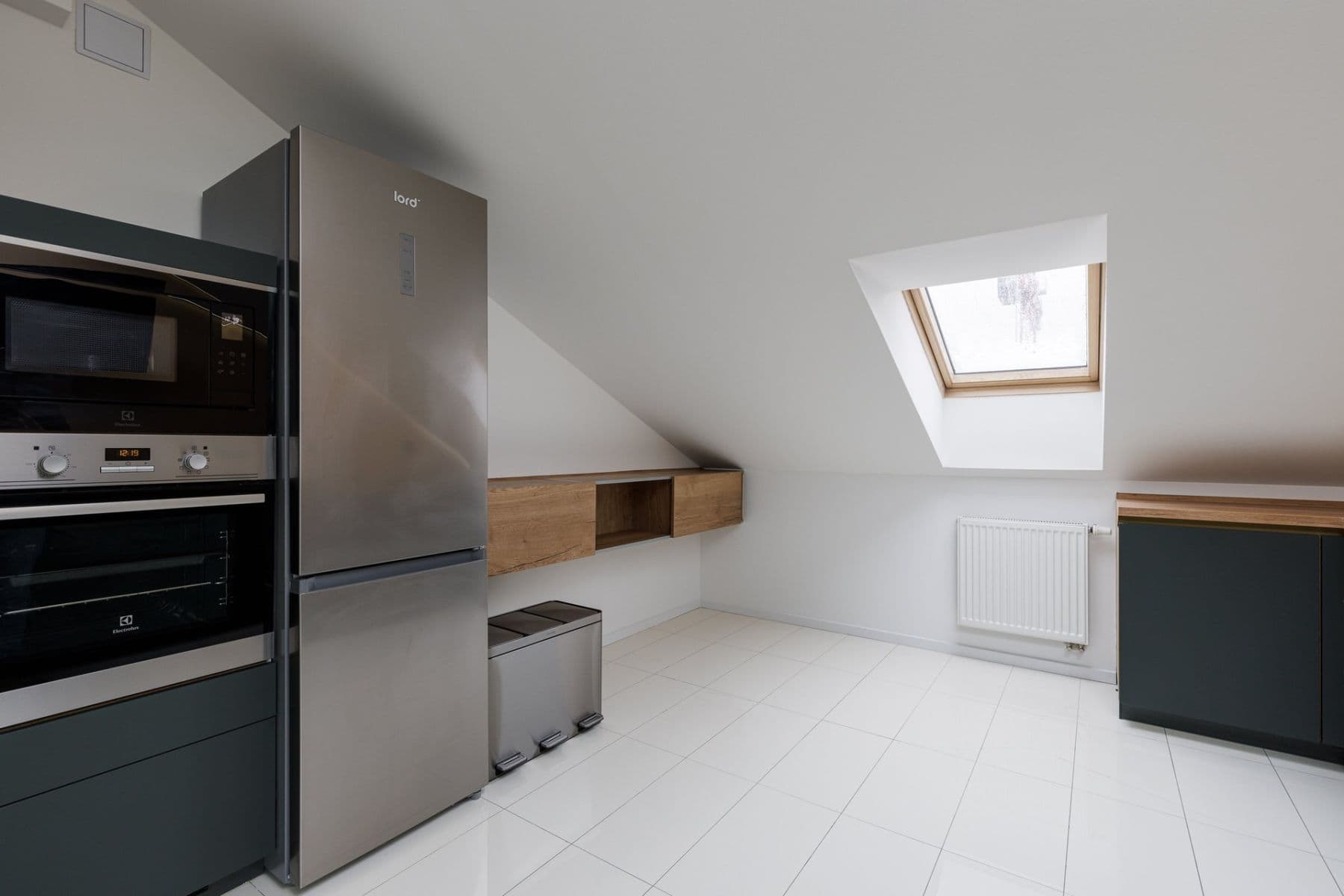 2 bedroom with open-plan kitchen flat to rent, 63 m², Na Popelce, Prague, Prague 2 bedroom with open-plan kitchen flat to rent, 63 m², Na Popelce, Prague, Prague