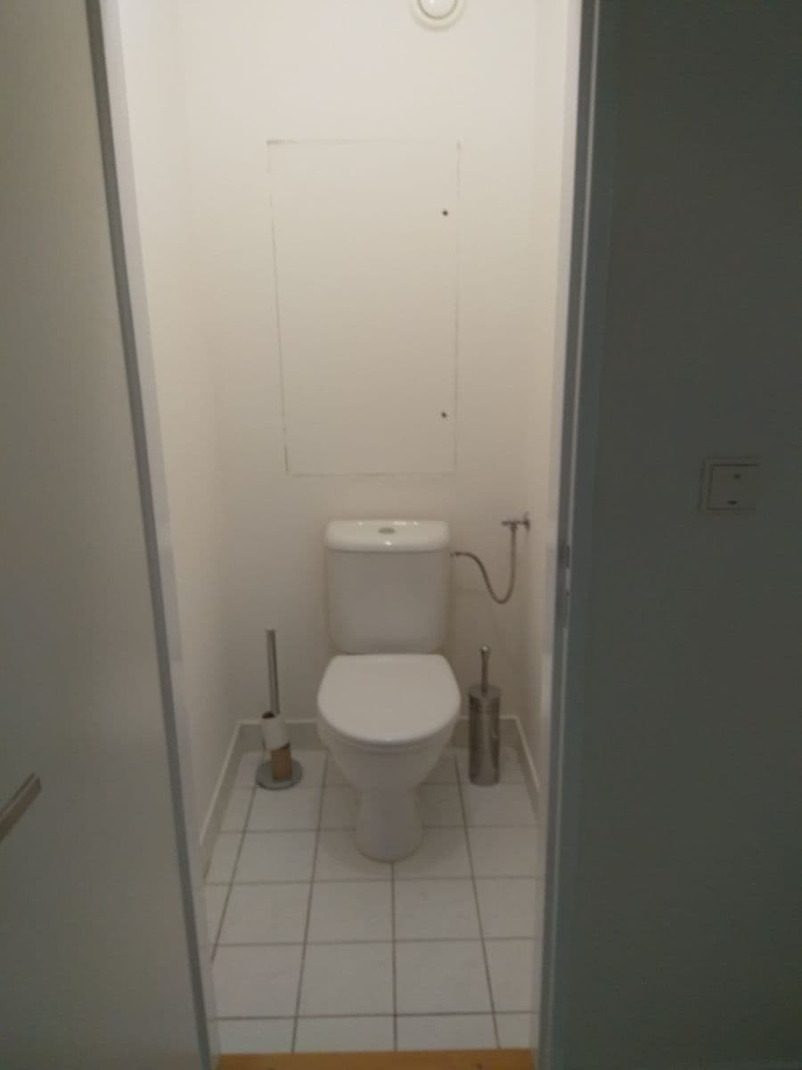 1 bedroom with open-plan kitchen flat to rent, 39 m², Bryksova, Prague, Prague 1 bedroom with open-plan kitchen flat to rent, 39 m², Bryksova, Prague, Prague