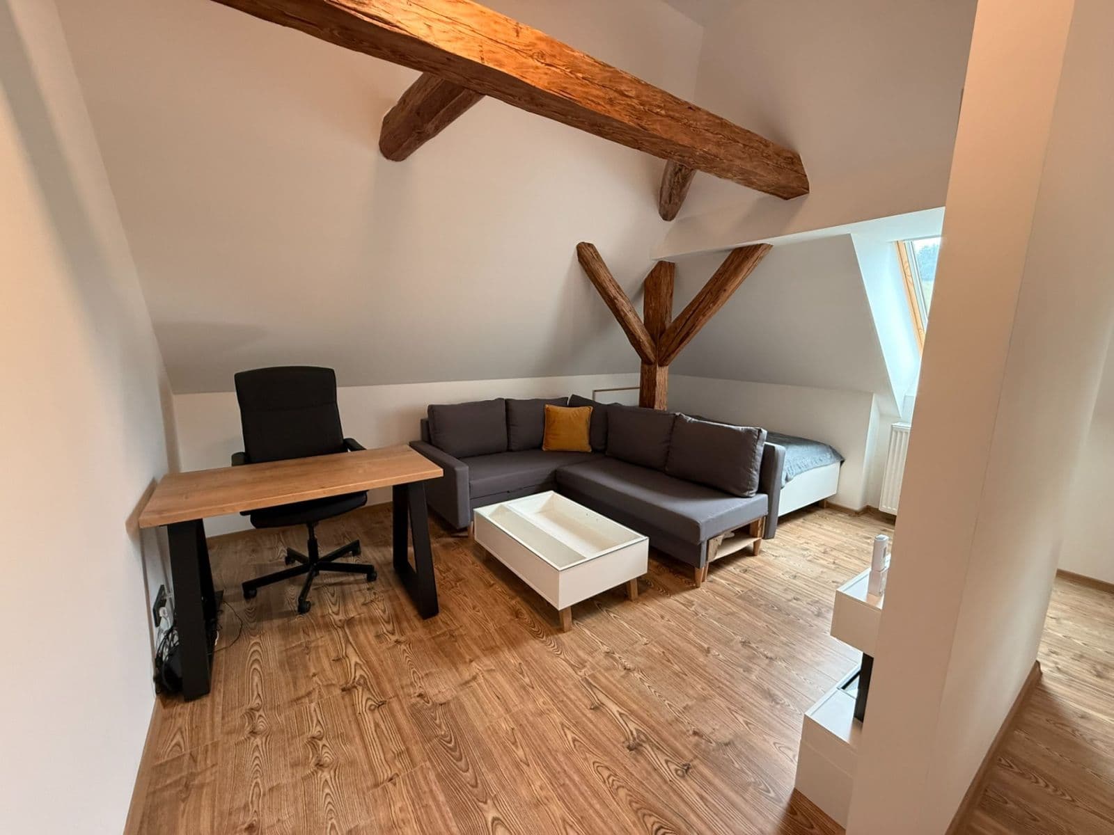 Studio flat for sale, 36 m², Staré Buky, Královéhradecký Region Studio flat for sale, 36 m², Staré Buky, Královéhradecký Region