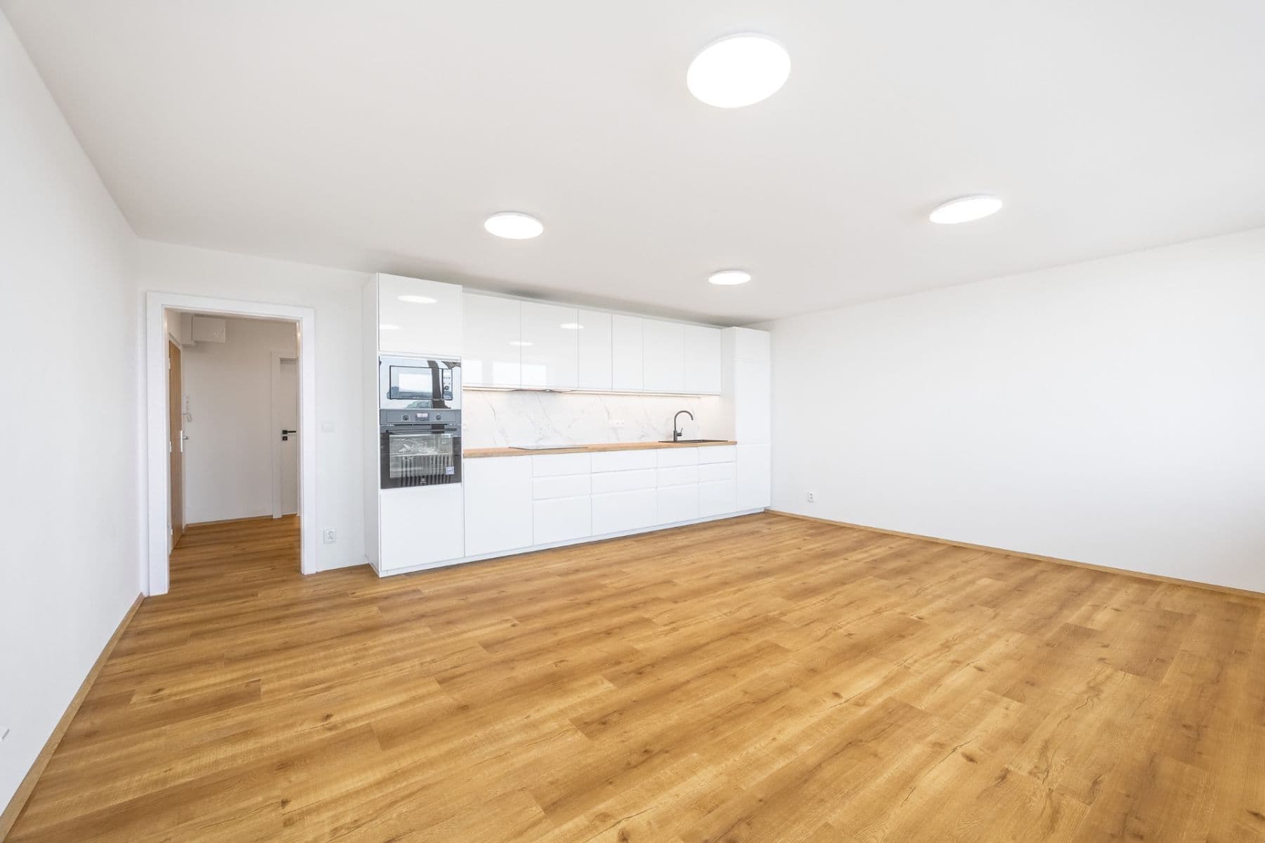 2 bedroom with open-plan kitchen flat for sale, 80 m², Daškova, Prague, Prague 2 bedroom with open-plan kitchen flat for sale, 80 m², Daškova, Prague, Prague