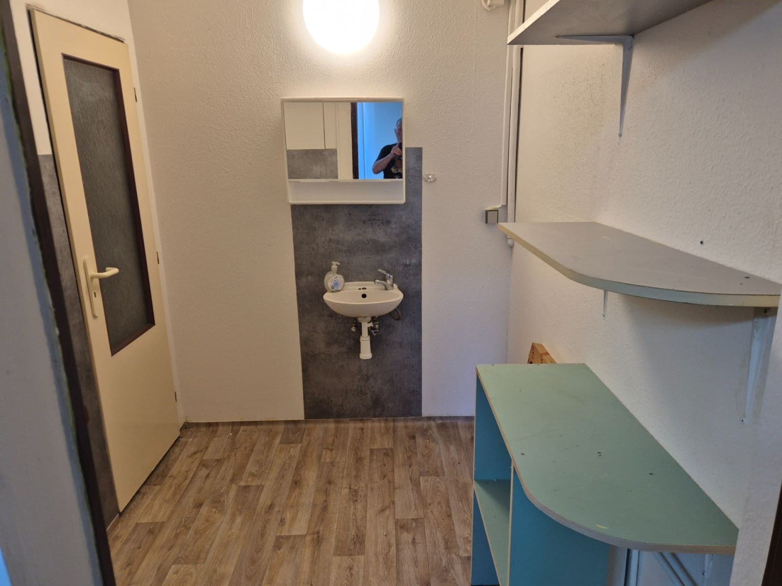 Studio flat to rent, 32 m², Smíchovská, Prague, Prague Studio flat to rent, 32 m², Smíchovská, Prague, Prague