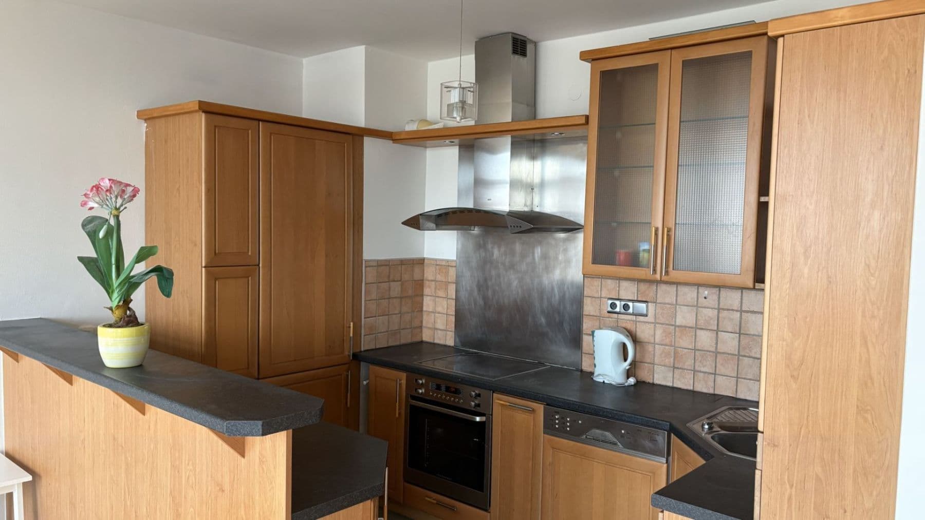 2 bedroom with open-plan kitchen flat to rent, 74 m², Vinohradská, Prague, Prague 2 bedroom with open-plan kitchen flat to rent, 74 m², Vinohradská, Prague, Prague