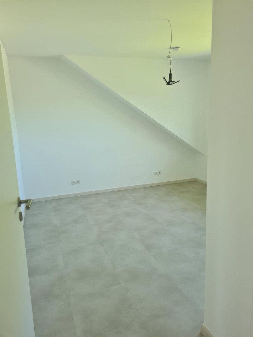 1 bedroom with open-plan kitchen flat to rent, 65 m², Heppenheim, Hesse 1 bedroom with open-plan kitchen flat to rent, 65 m², Heppenheim, Hesse