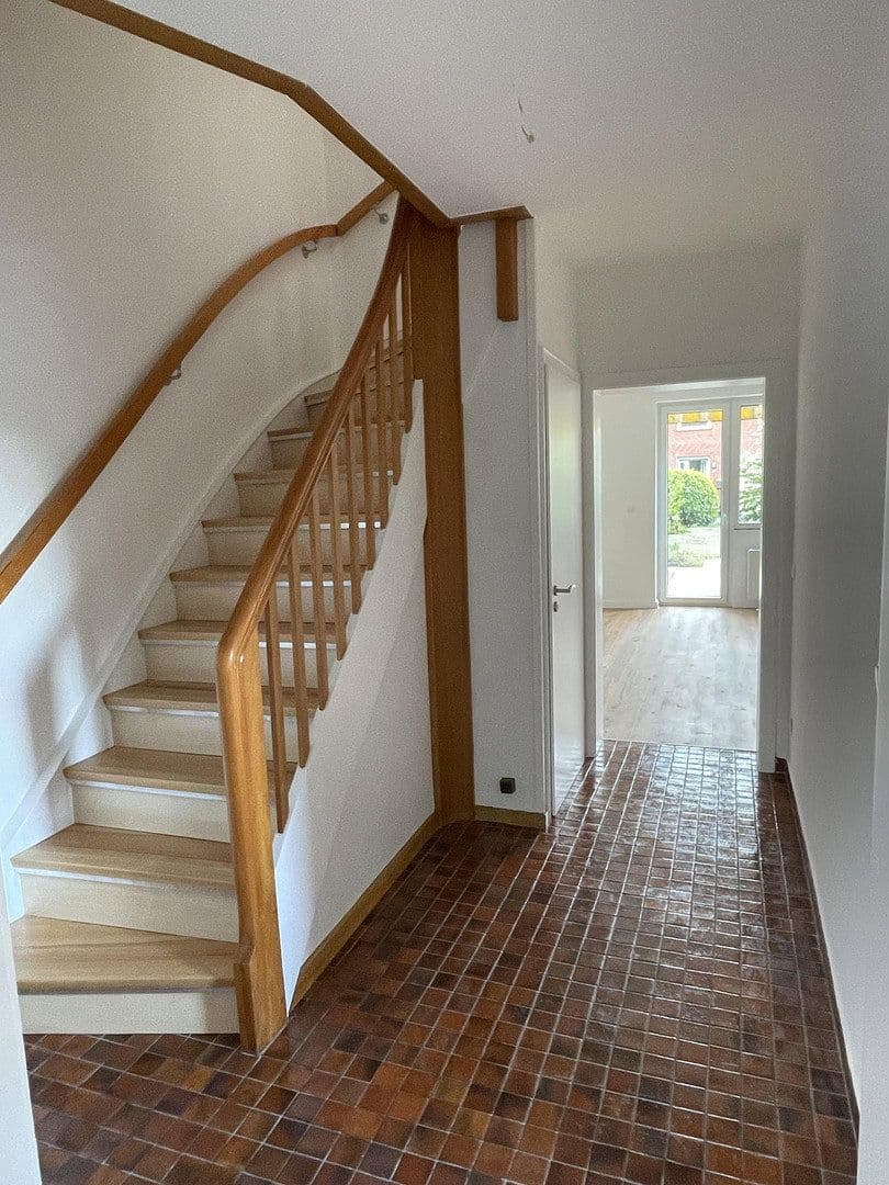 house to rent, 115 m², Norderstedt, Schleswig-Holstein house to rent, 115 m², Norderstedt, Schleswig-Holstein
