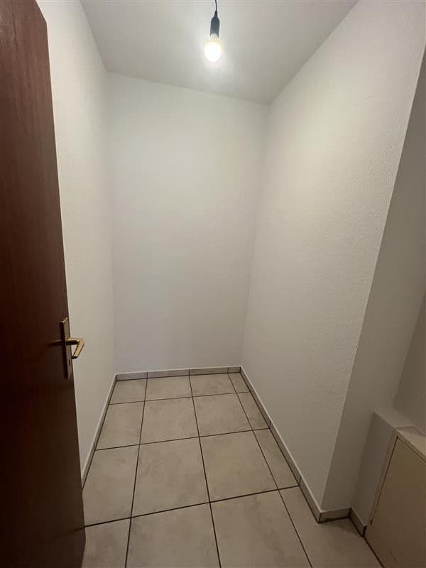2 bedroom flat to rent, 73 m², Rösrath, North Rhine-Westphalia 2 bedroom flat to rent, 73 m², Rösrath, North Rhine-Westphalia