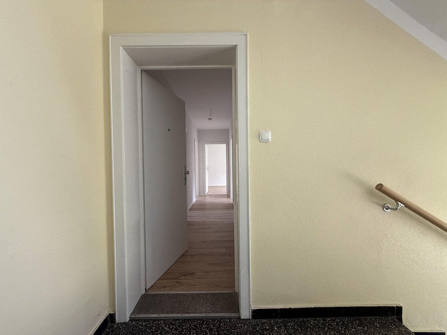 4 bedroom flat to rent, 80 m², Nienburg/Weser, Lower Saxony 4 bedroom flat to rent, 80 m², Nienburg/Weser, Lower Saxony