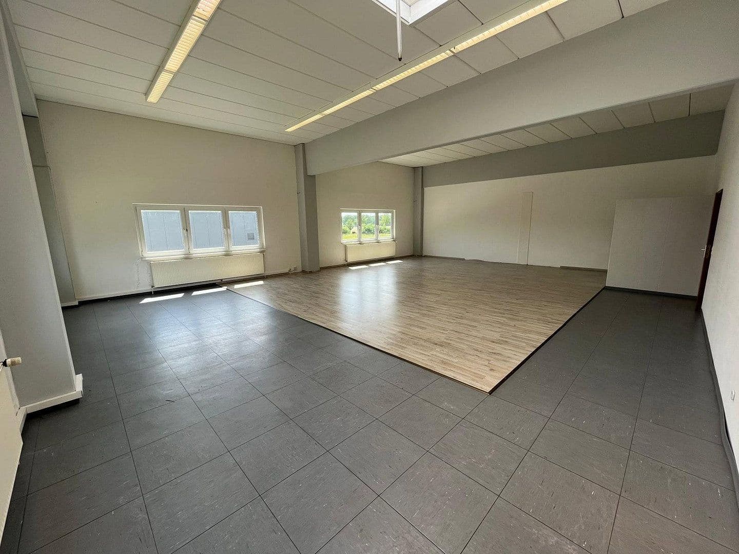 non-residential property to rent, 6,000 m², Beckebohnen 11, Liebenau, Lower Saxony non-residential property to rent, 6,000 m², Beckebohnen 11, Liebenau, Lower Saxony