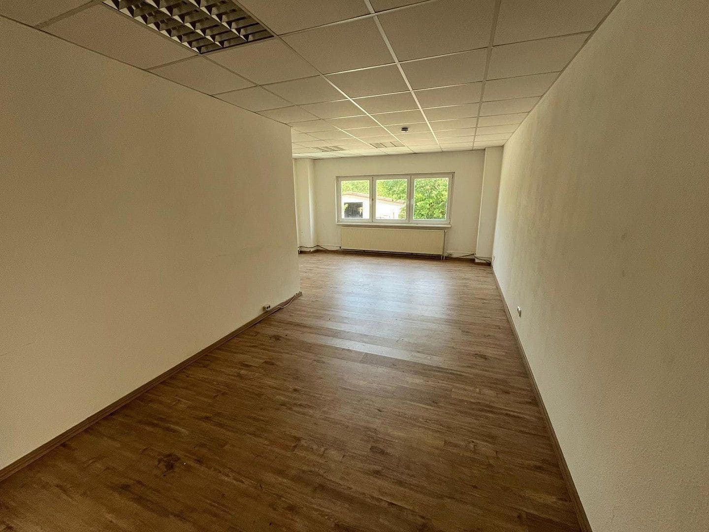 non-residential property to rent, 6,000 m², Beckebohnen 11, Liebenau, Lower Saxony non-residential property to rent, 6,000 m², Beckebohnen 11, Liebenau, Lower Saxony
