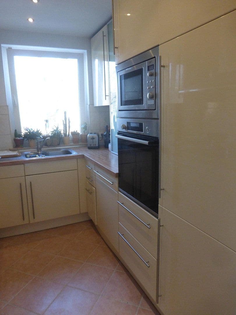 4 bedroom flat for sale, 80 m², Frankfurt am Main, Hesse 4 bedroom flat for sale, 80 m², Frankfurt am Main, Hesse