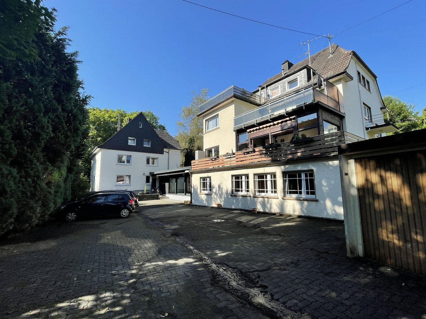 house for sale, 482 m², Hindenburgstr. 57 und 59, Gummersbach, North Rhine-Westphalia house for sale, 482 m², Hindenburgstr. 57 und 59, Gummersbach, North Rhine-Westphalia