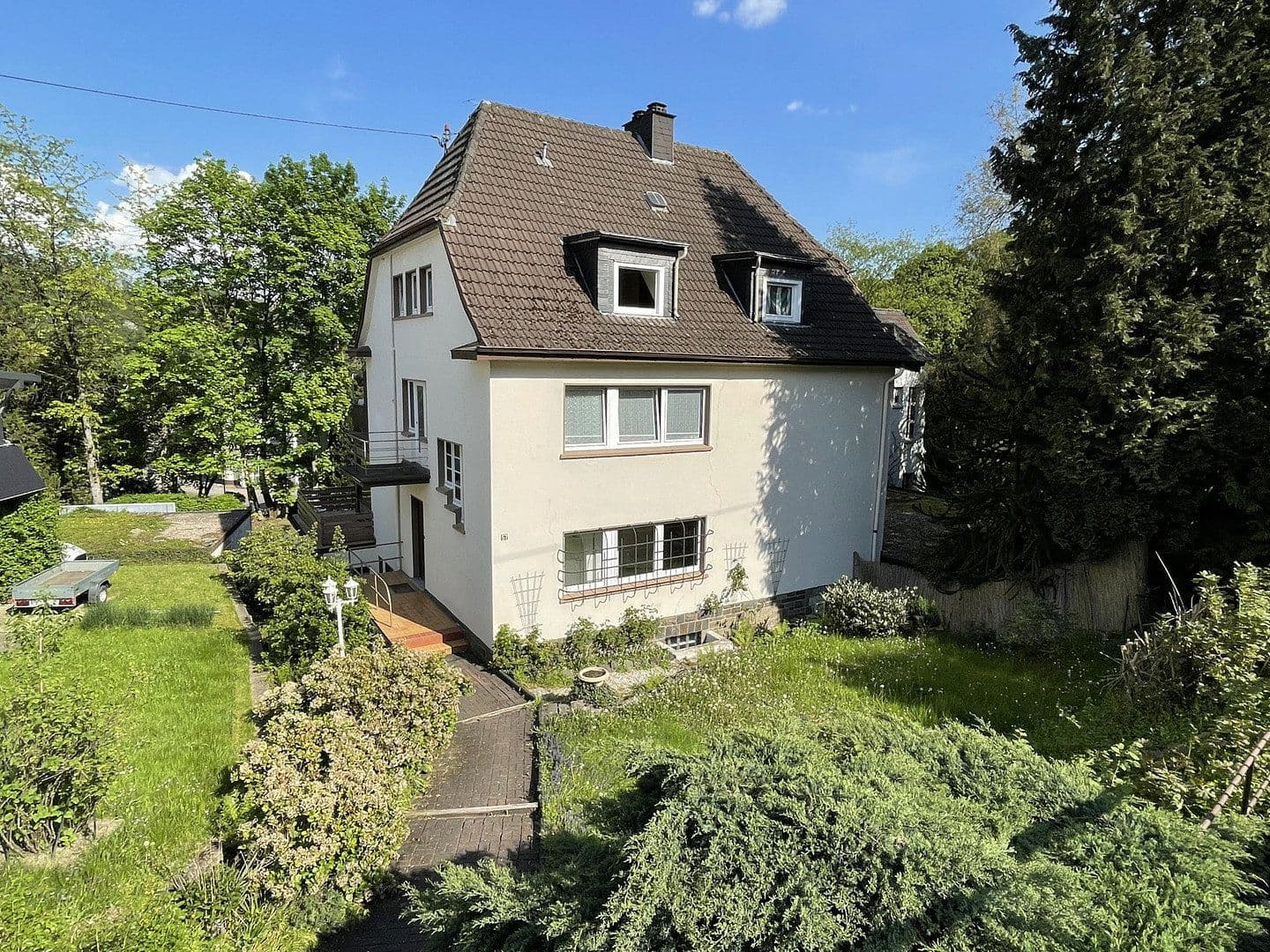 house for sale, 482 m², Hindenburgstr. 57 und 59, Gummersbach, North Rhine-Westphalia house for sale, 482 m², Hindenburgstr. 57 und 59, Gummersbach, North Rhine-Westphalia