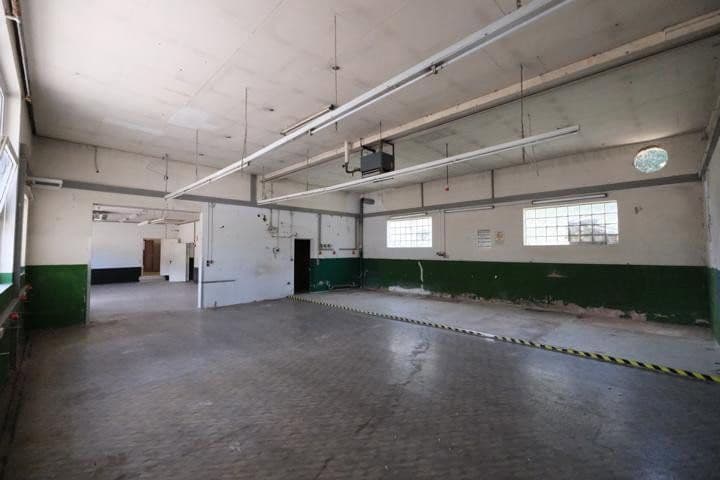 non-residential property to rent, 300 m², Rodalben, Rhineland-Palatinate non-residential property to rent, 300 m², Rodalben, Rhineland-Palatinate