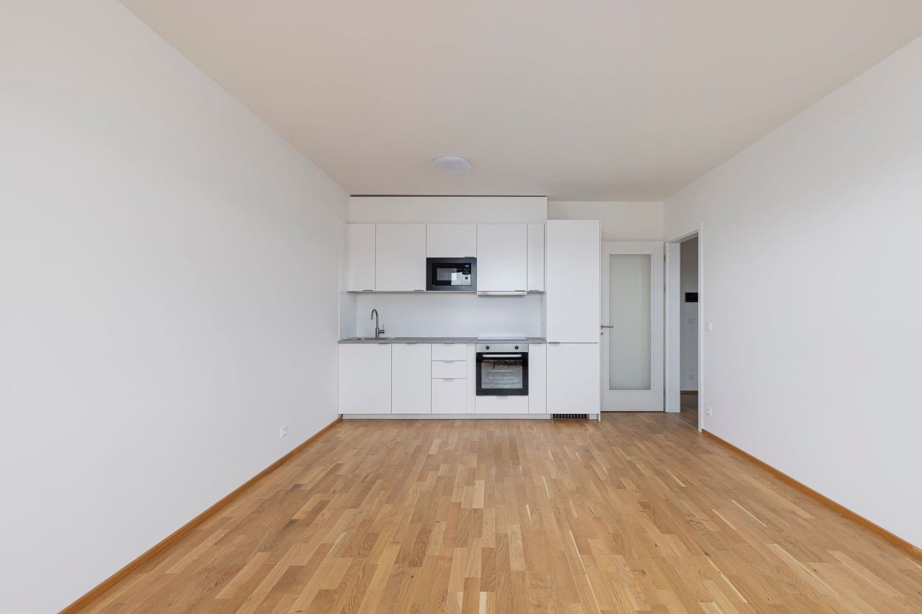 1 bedroom with open-plan kitchen flat to rent, 51 m², Fafkových, Prague, Prague 1 bedroom with open-plan kitchen flat to rent, 51 m², Fafkových, Prague, Prague