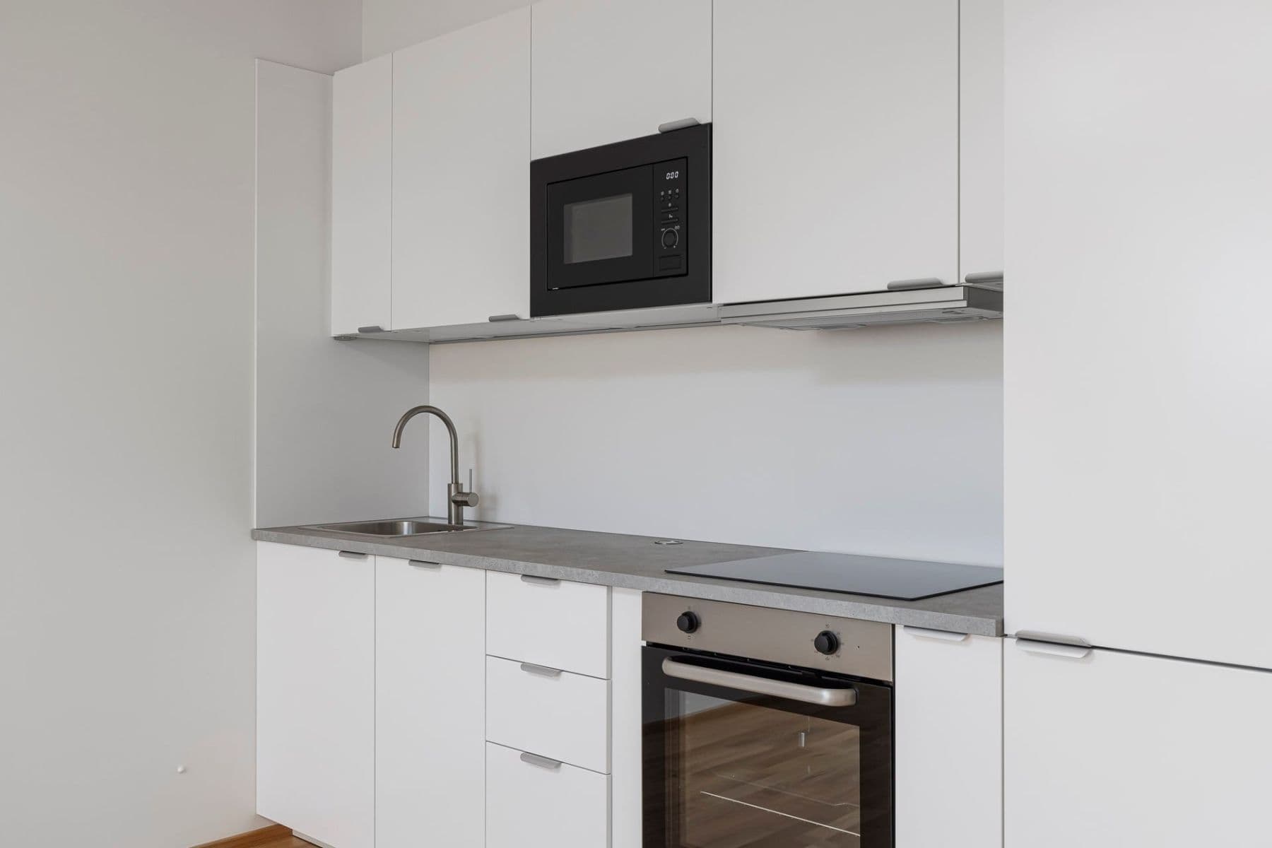 1 bedroom with open-plan kitchen flat to rent, 51 m², Fafkových, Prague, Prague 1 bedroom with open-plan kitchen flat to rent, 51 m², Fafkových, Prague, Prague