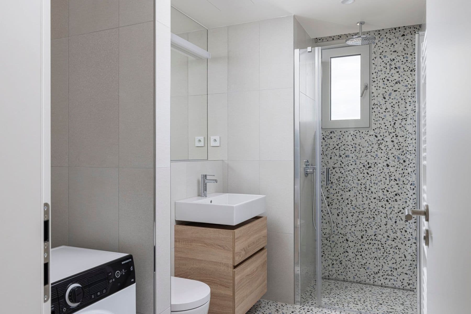 Studio flat to rent, 39 m², U Komína, Prague, Prague Studio flat to rent, 39 m², U Komína, Prague, Prague