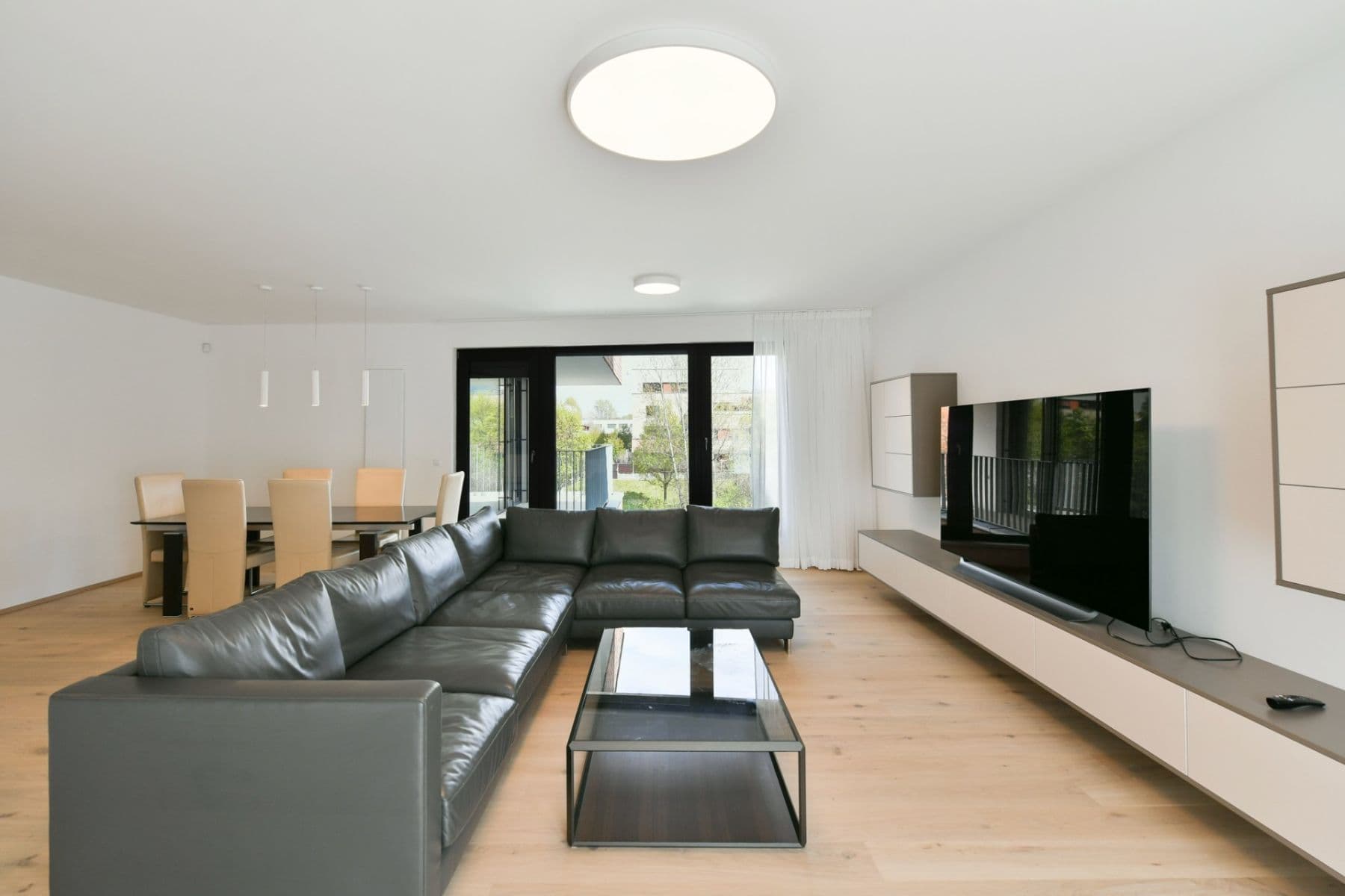 2 bedroom with open-plan kitchen flat to rent, 115 m², Michelská, Prague, Prague 2 bedroom with open-plan kitchen flat to rent, 115 m², Michelská, Prague, Prague