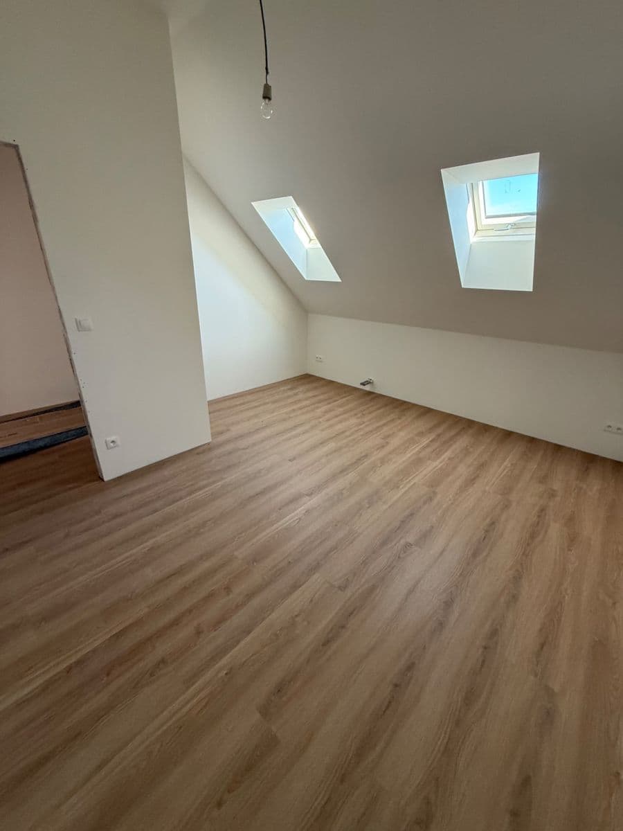 1 bedroom with open-plan kitchen flat to rent, 85 m², Chodská, Prague, Prague 1 bedroom with open-plan kitchen flat to rent, 85 m², Chodská, Prague, Prague