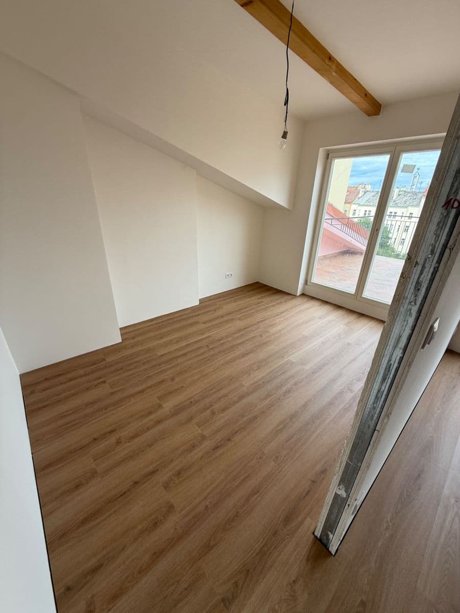 1 bedroom with open-plan kitchen flat to rent, 85 m², Chodská, Prague, Prague 1 bedroom with open-plan kitchen flat to rent, 85 m², Chodská, Prague, Prague