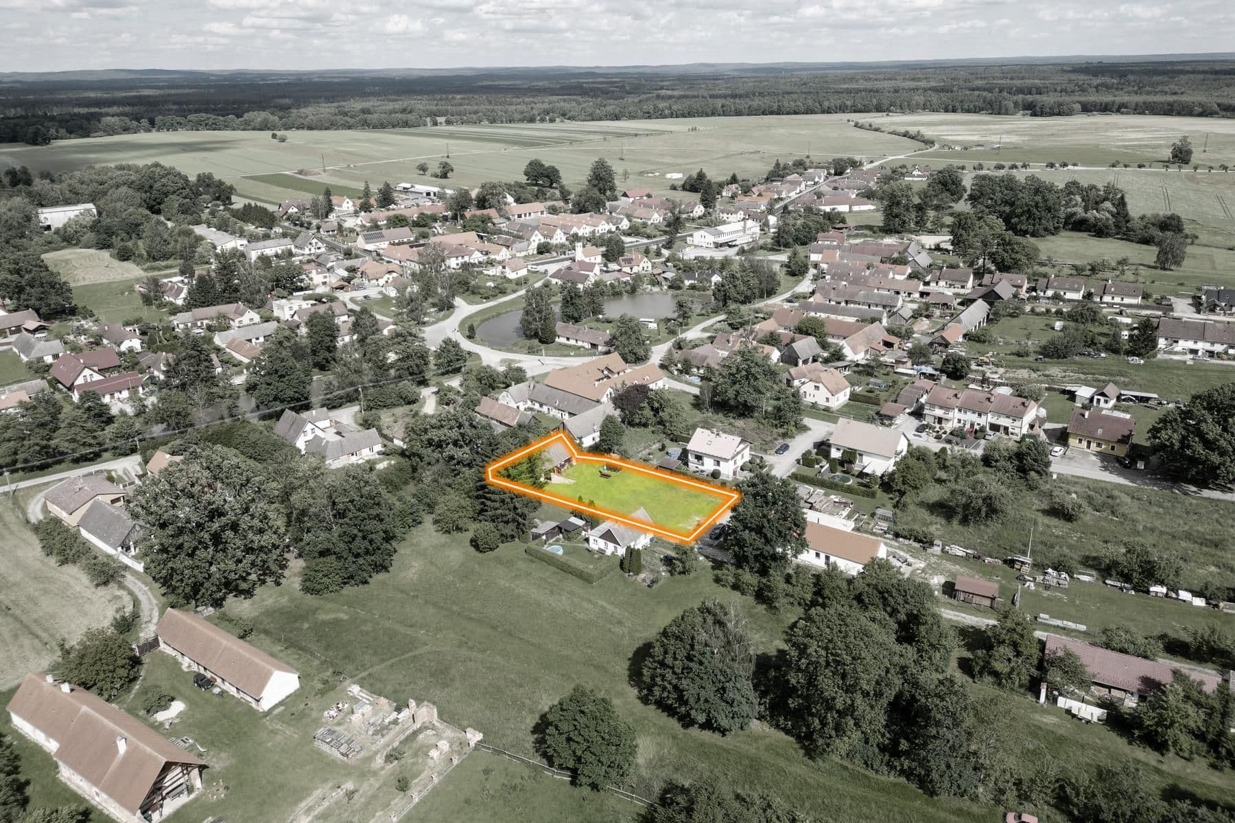 plot for sale, 1,085 m², Třeboň, Jihočeský Region plot for sale, 1,085 m², Třeboň, Jihočeský Region