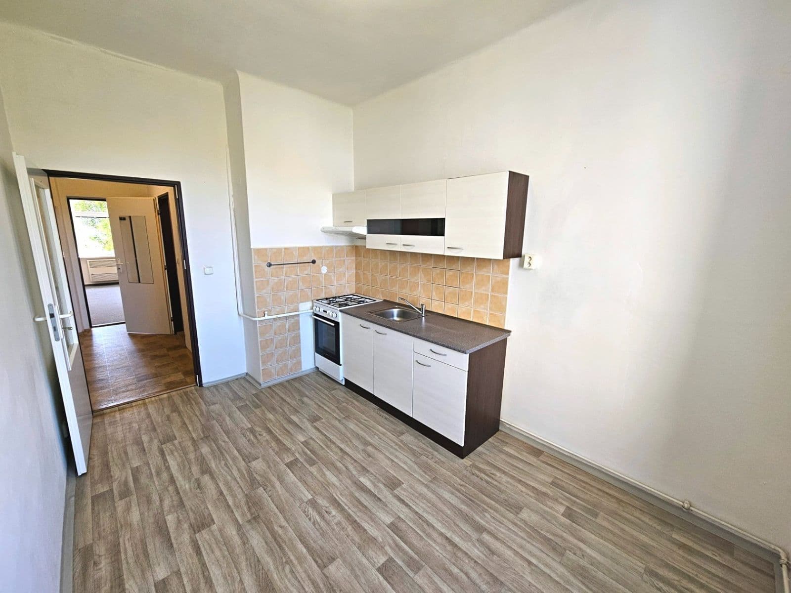 1 bedroom flat to rent, 40 m², Karáskovo náměstí, Brno, Jihomoravský Region 1 bedroom flat to rent, 40 m², Karáskovo náměstí, Brno, Jihomoravský Region