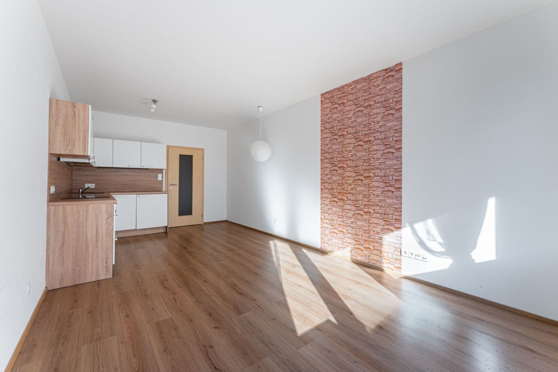 Studio flat to rent, 32 m², U Hostavického potoka, Prague, Prague Studio flat to rent, 32 m², U Hostavického potoka, Prague, Prague