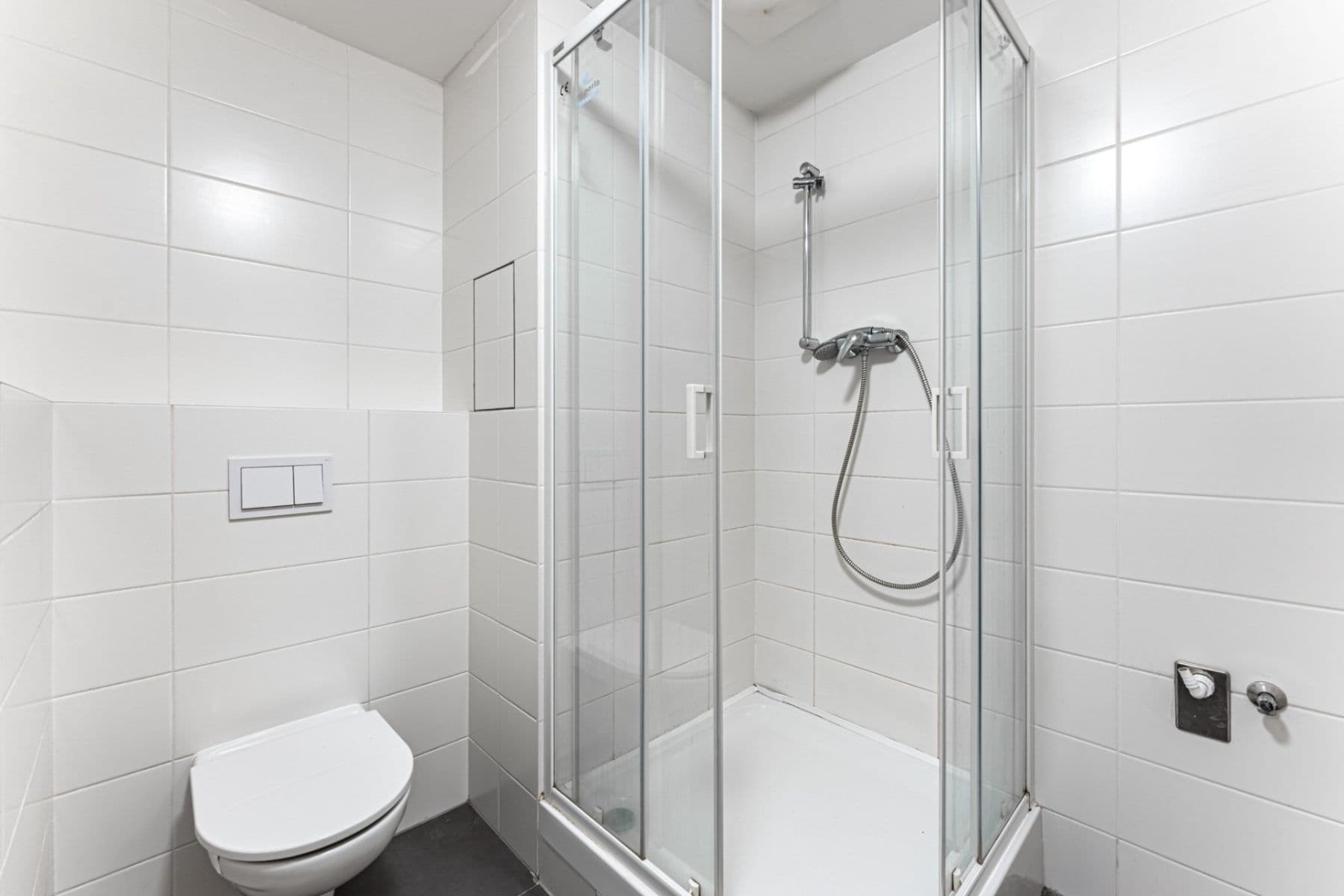 Studio flat to rent, 32 m², U Hostavického potoka, Prague, Prague Studio flat to rent, 32 m², U Hostavického potoka, Prague, Prague