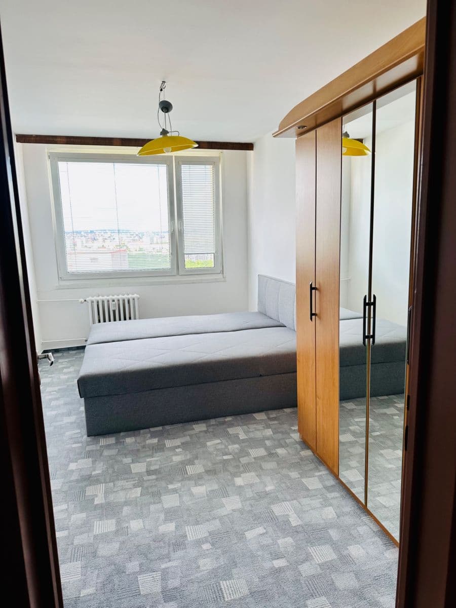 3 bedroom flat to rent, 75 m², Hekrova, Prague, Prague 3 bedroom flat to rent, 75 m², Hekrova, Prague, Prague