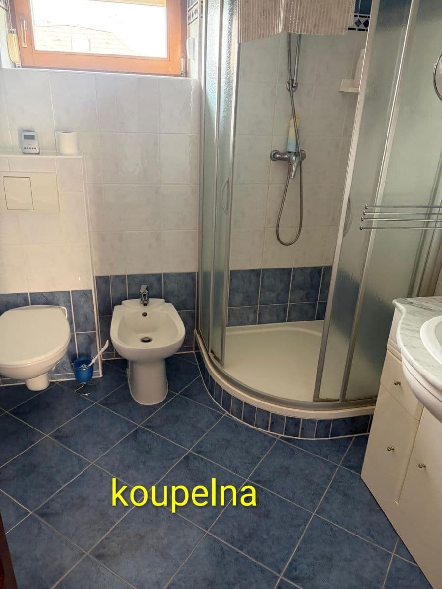 house for sale, 100 m², U Ovčárny, Karlovy Vary, Karlovarský Region house for sale, 100 m², U Ovčárny, Karlovy Vary, Karlovarský Region