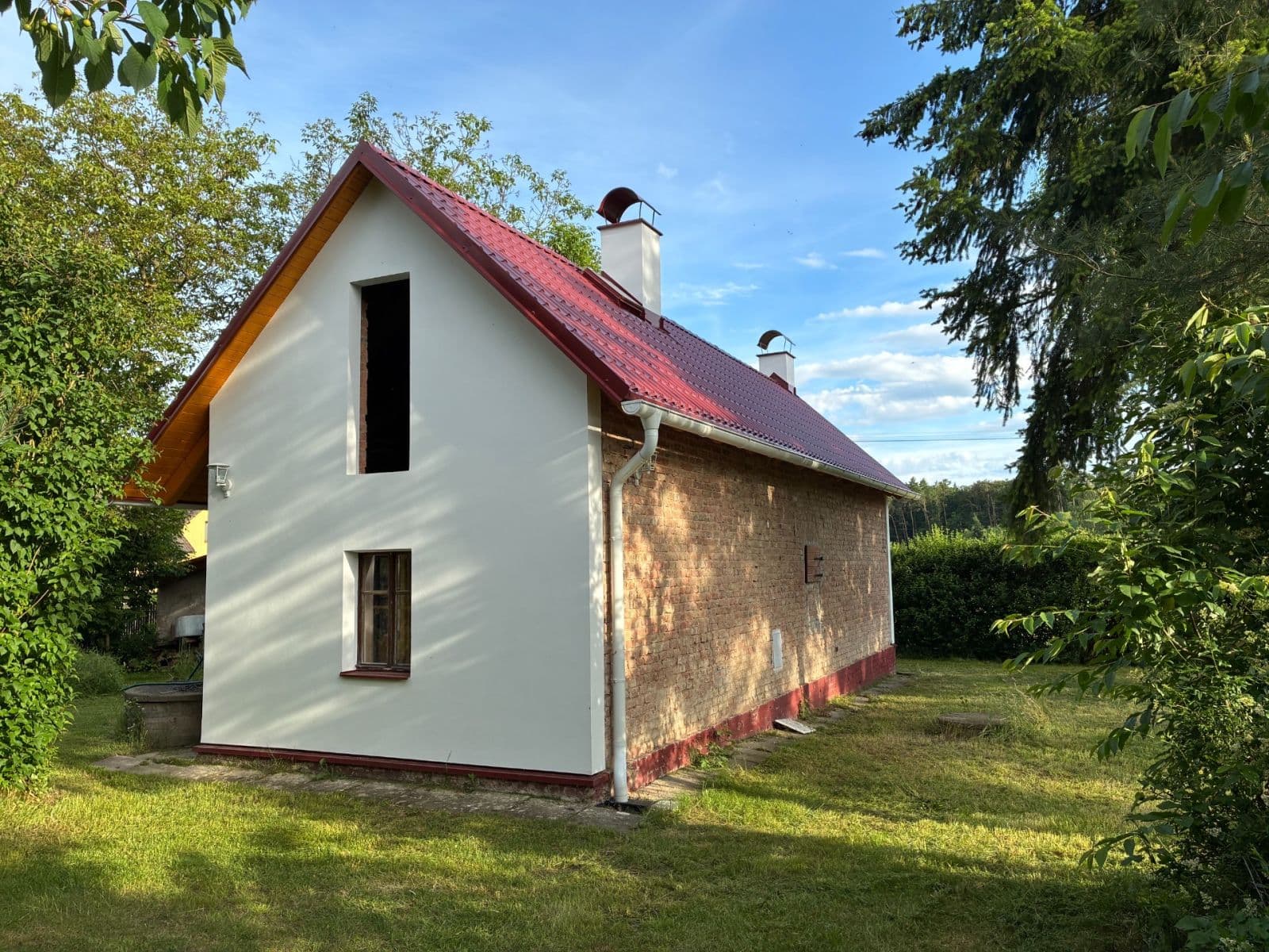 recreational property to rent, 1,100 m², Ledce, Středočeský Region recreational property to rent, 1,100 m², Ledce, Středočeský Region