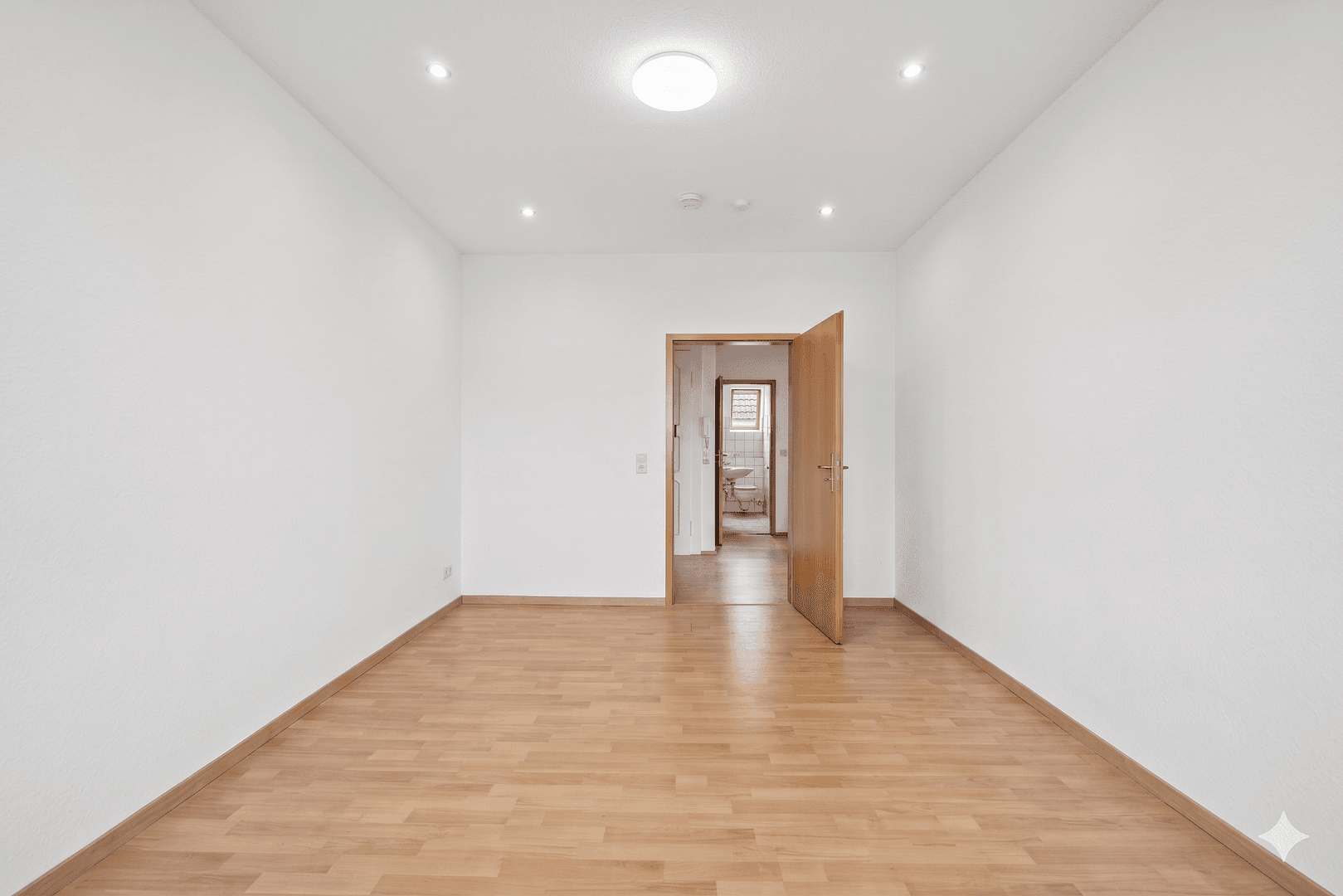 2 bedroom flat to rent, 55 m², Hohe Lehne 20, Freital, Saxony 2 bedroom flat to rent, 55 m², Hohe Lehne 20, Freital, Saxony