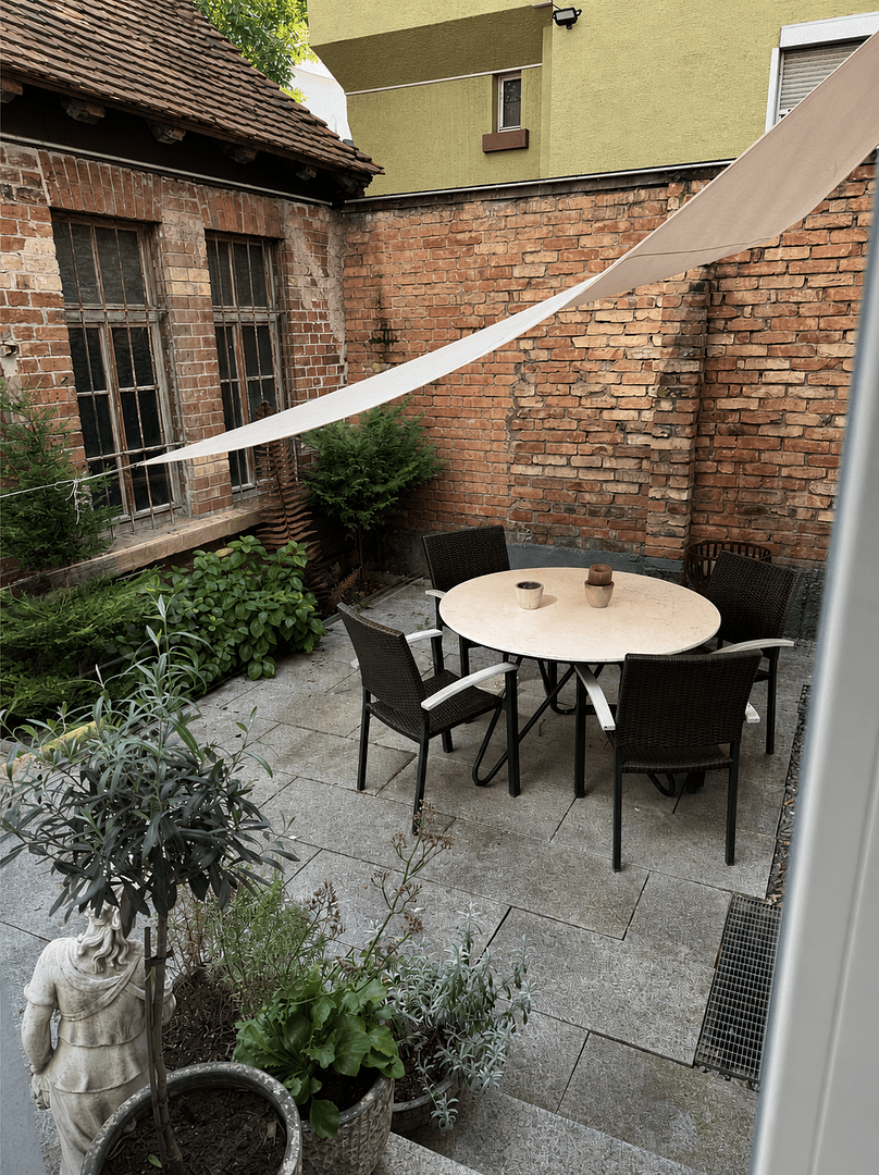 2 bedroom with open-plan kitchen flat for sale, 105 m², Stuttgart, Baden-Württemberg 2 bedroom with open-plan kitchen flat for sale, 105 m², Stuttgart, Baden-Württemberg