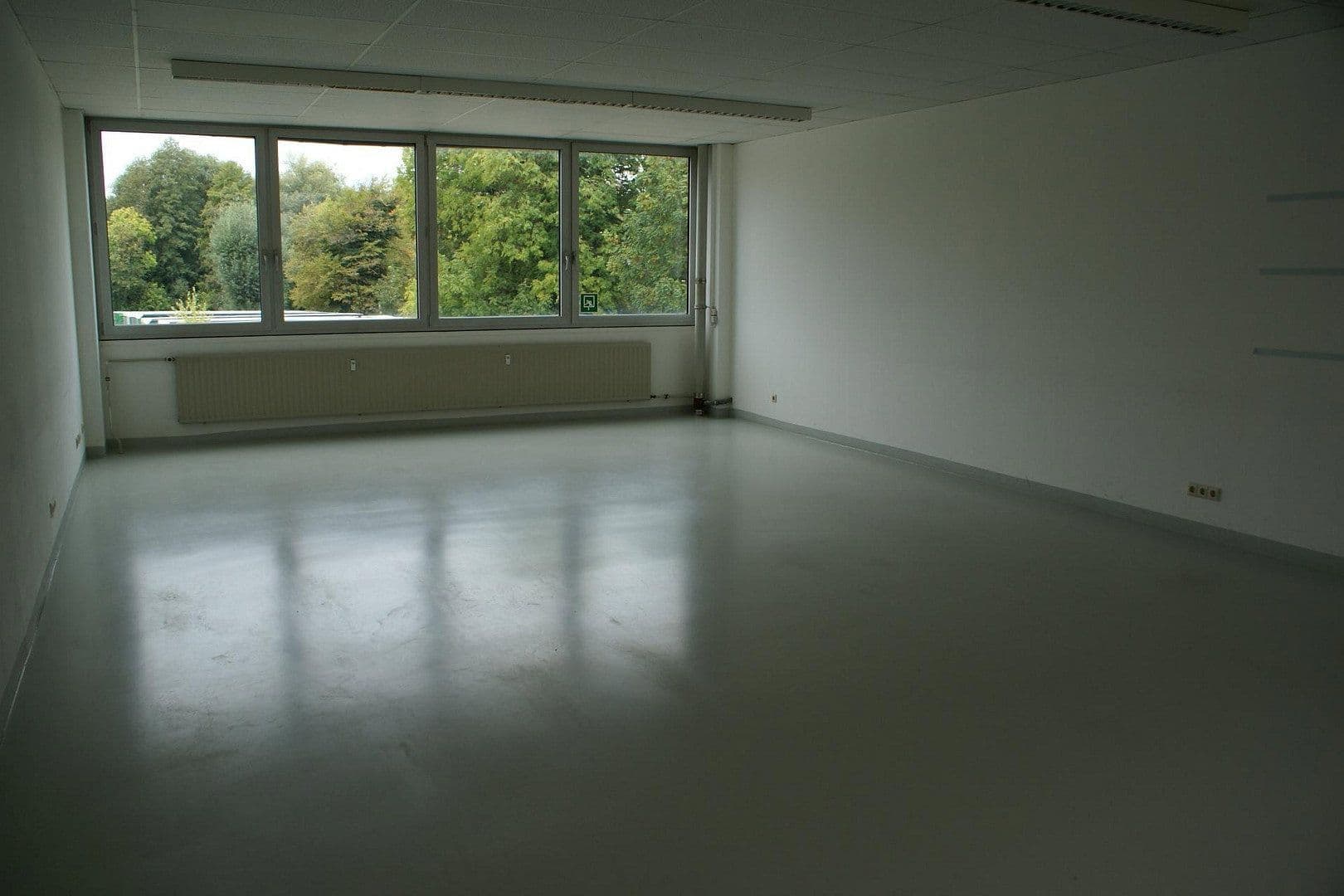 office to rent, 100 m², Aalen, Baden-Württemberg office to rent, 100 m², Aalen, Baden-Württemberg
