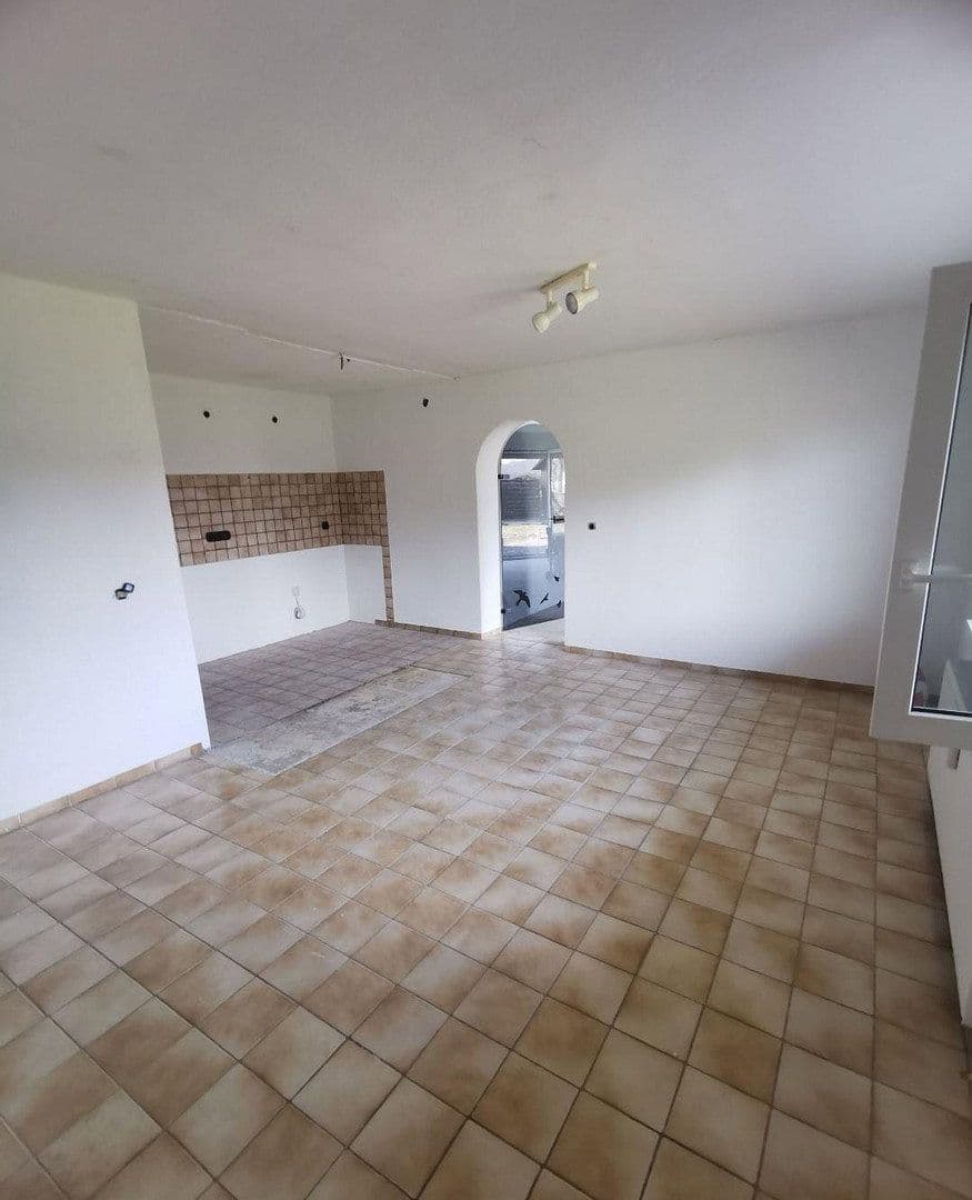 1 bedroom with open-plan kitchen flat for sale, 68 m², Taunusstein, Hesse 1 bedroom with open-plan kitchen flat for sale, 68 m², Taunusstein, Hesse