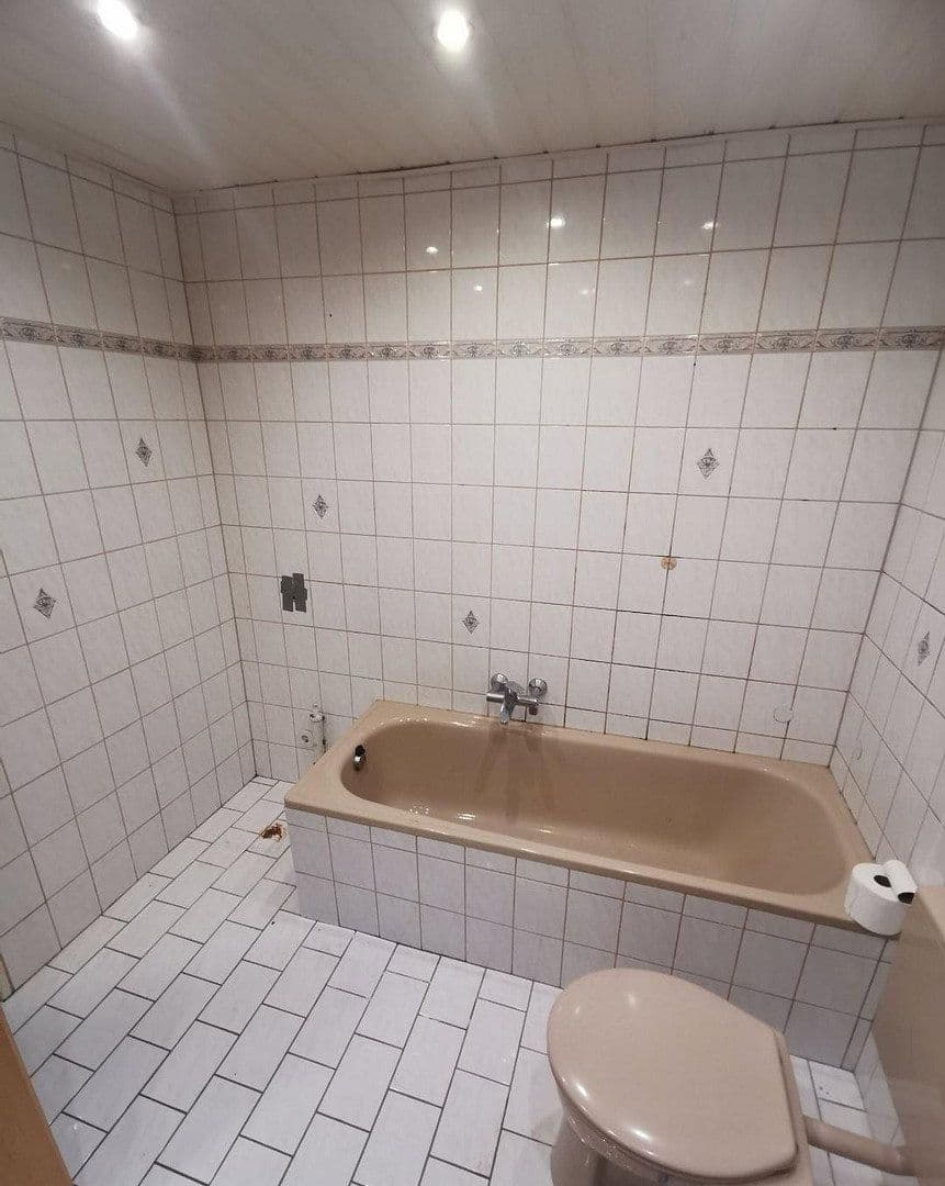 1 bedroom with open-plan kitchen flat for sale, 68 m², Taunusstein, Hesse 1 bedroom with open-plan kitchen flat for sale, 68 m², Taunusstein, Hesse