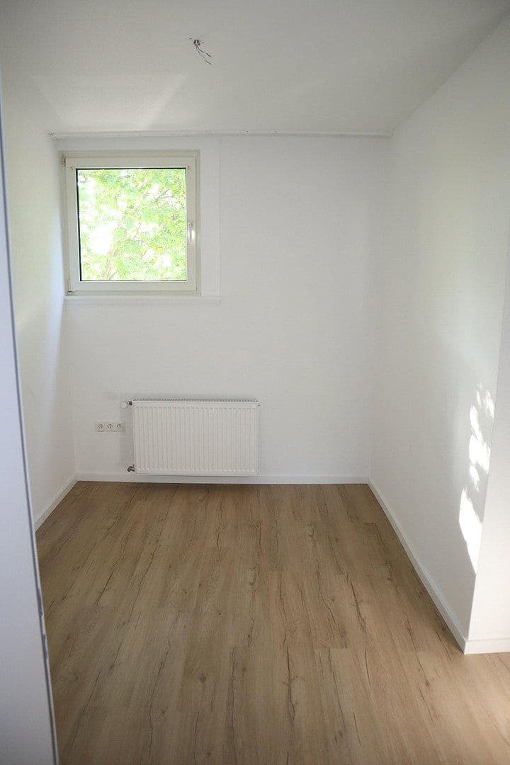 4 bedroom flat to rent, 80 m², Ludwigshafen, Rhineland-Palatinate 4 bedroom flat to rent, 80 m², Ludwigshafen, Rhineland-Palatinate