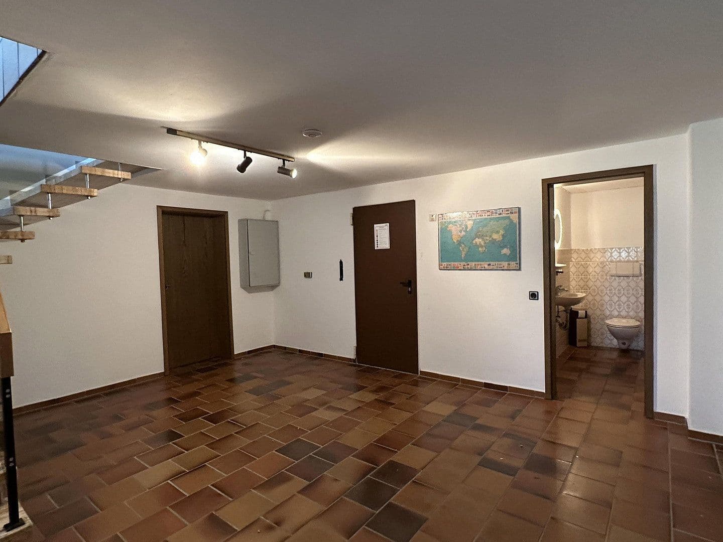 house for sale, 300 m², An den Lindenbäumen 58, Fuldabrück, Hesse house for sale, 300 m², An den Lindenbäumen 58, Fuldabrück, Hesse