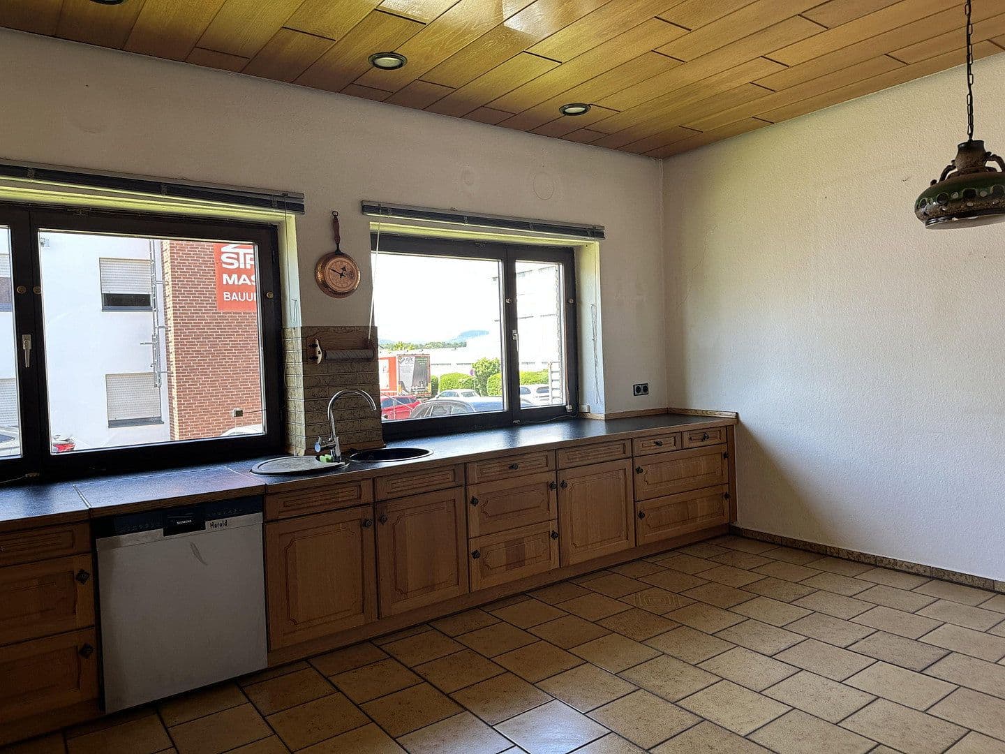house for sale, 300 m², An den Lindenbäumen 58, Fuldabrück, Hesse house for sale, 300 m², An den Lindenbäumen 58, Fuldabrück, Hesse