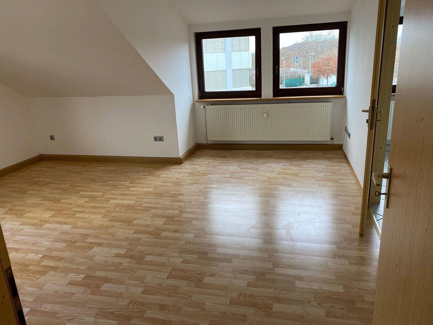 house for sale, 300 m², An den Lindenbäumen 58, Fuldabrück, Hesse house for sale, 300 m², An den Lindenbäumen 58, Fuldabrück, Hesse