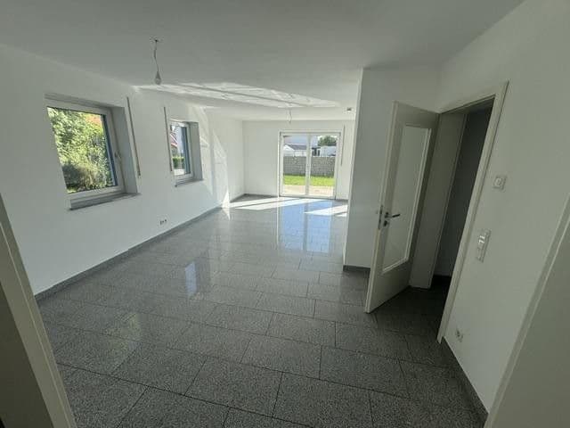 house for sale, 150 m², Frühlingsstraße 18, Schrobenhausen, Bavaria house for sale, 150 m², Frühlingsstraße 18, Schrobenhausen, Bavaria